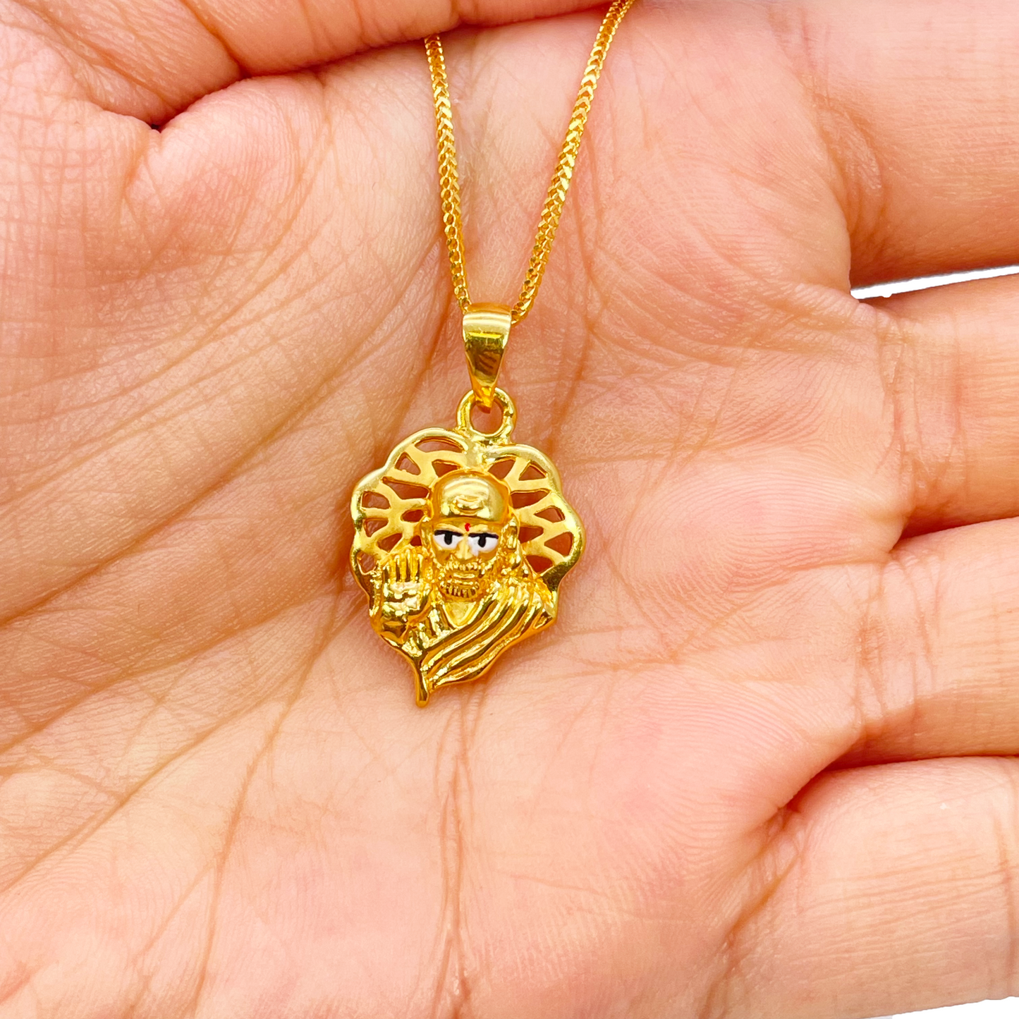 22ct Yellow Gold High Polished Sai Baba Pendant 22mm Length