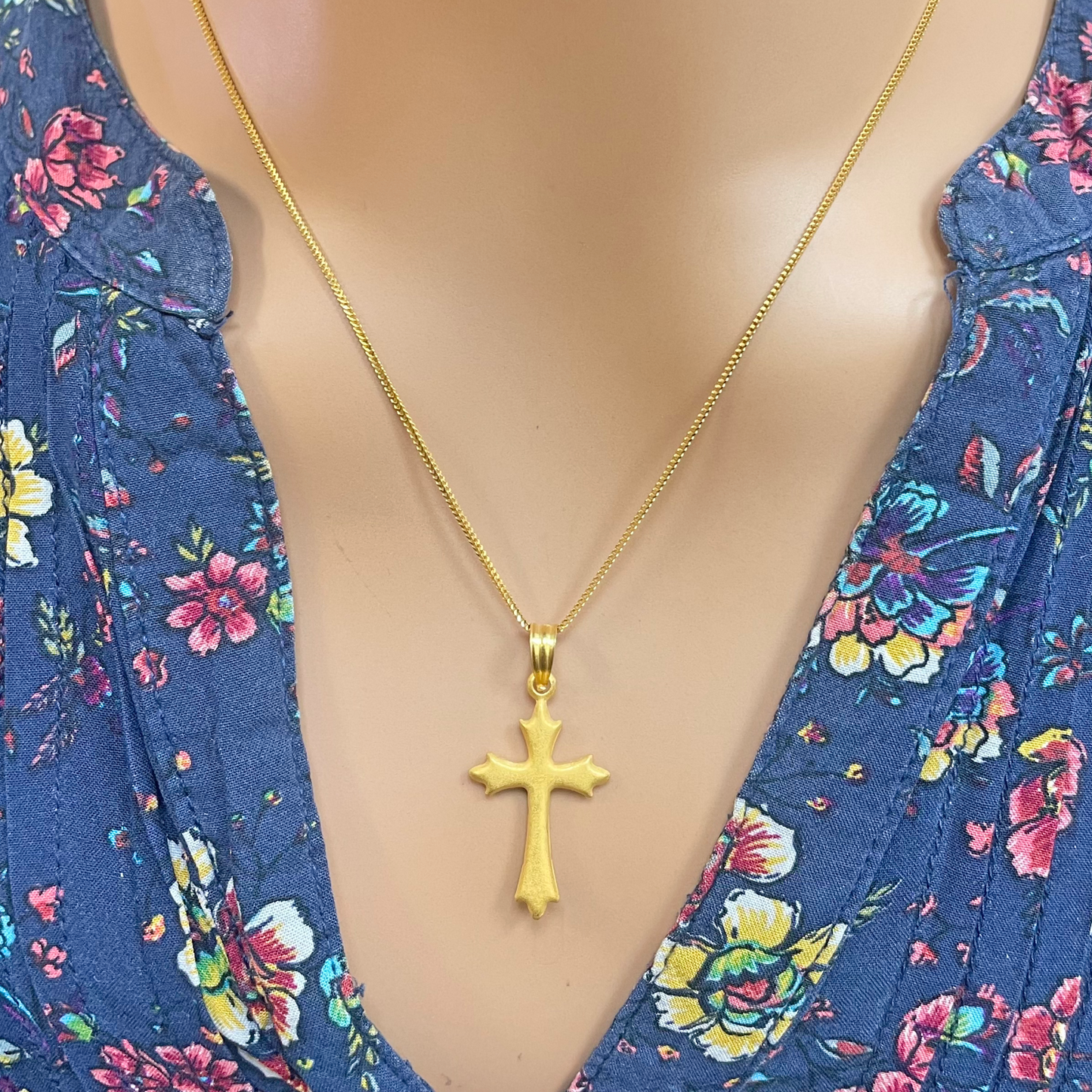 22ct Yellow Gold Lightweight Matt Cross Pendant 32mm Length 16mm Width