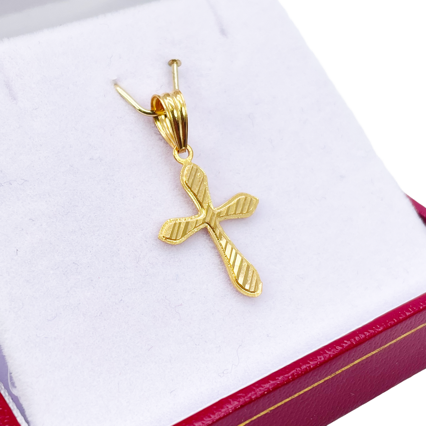 22ct Yellow Gold High Polished Diamond Cut Stripped Cross Pendant 27mm Length