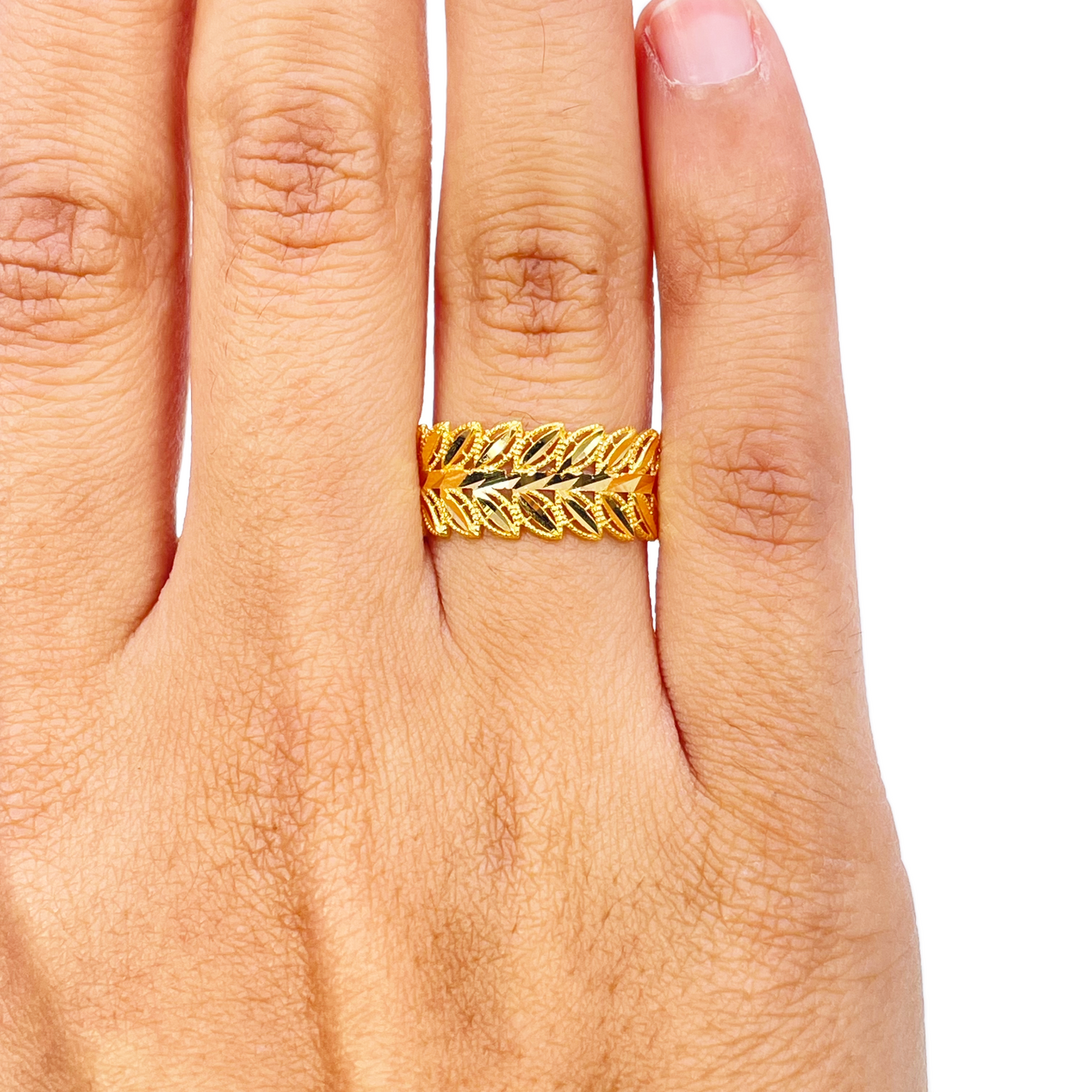 22ct Yellow Gold Beautiful High Polished Milgrain Floral Leaf Design Ring