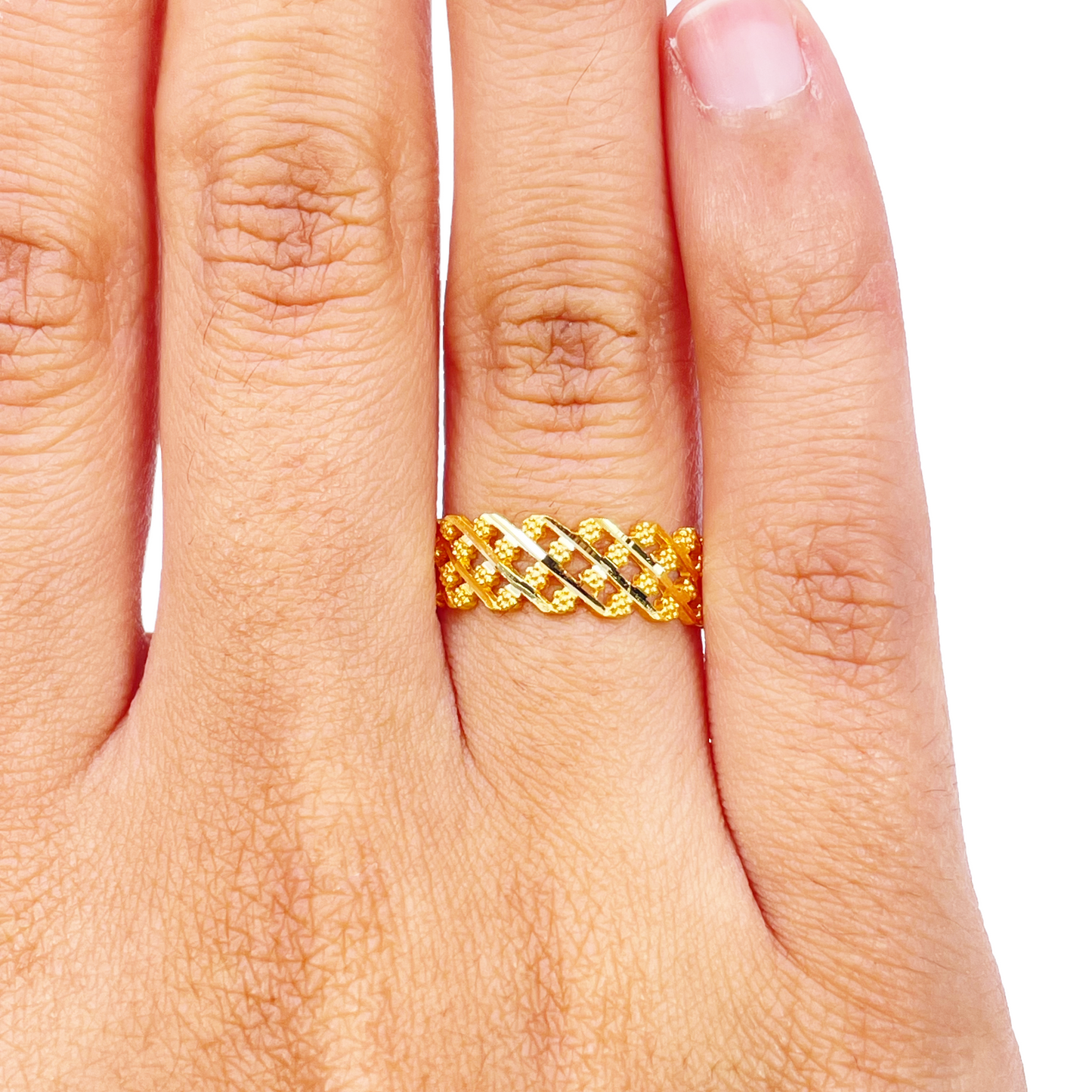 22ct Yellow Gold Beautiful High Polished Floral Design Ring