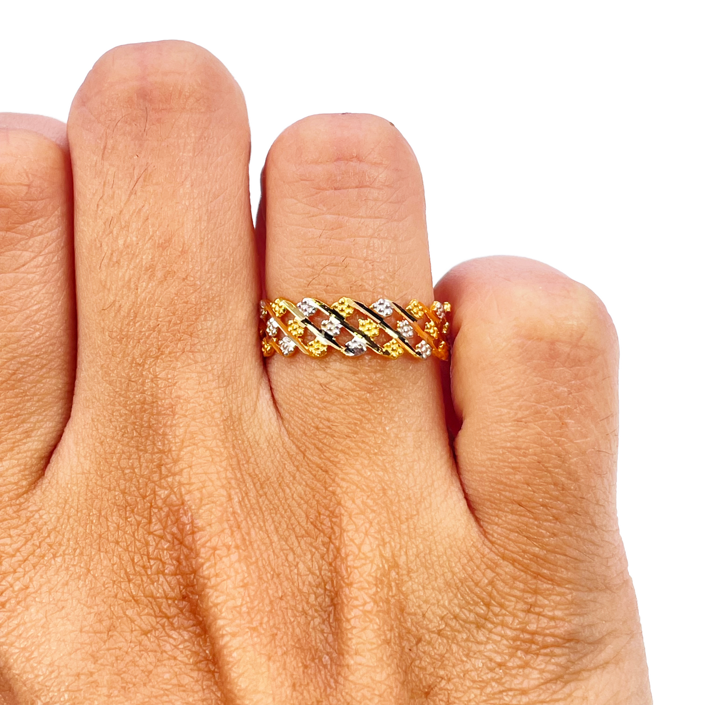 22ct Yellow Gold Beautiful Two Tone High Polished Floral Design Ring