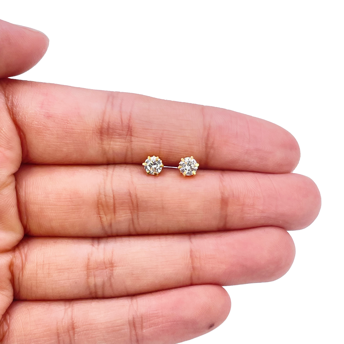 22ct Yellow Gold Six Claw Round Cubic Zirconia Stud Earrings 4mm