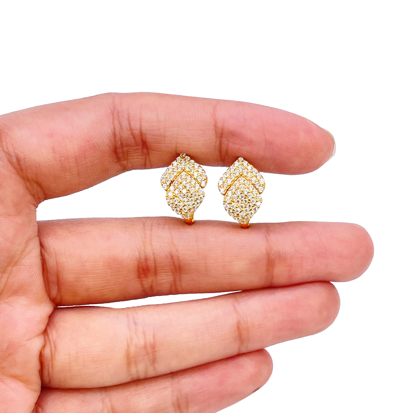 22ct Yellow Gold Fancy Cubic Zirconia Hoop Huggie Earrings 8mm Inside Diameter