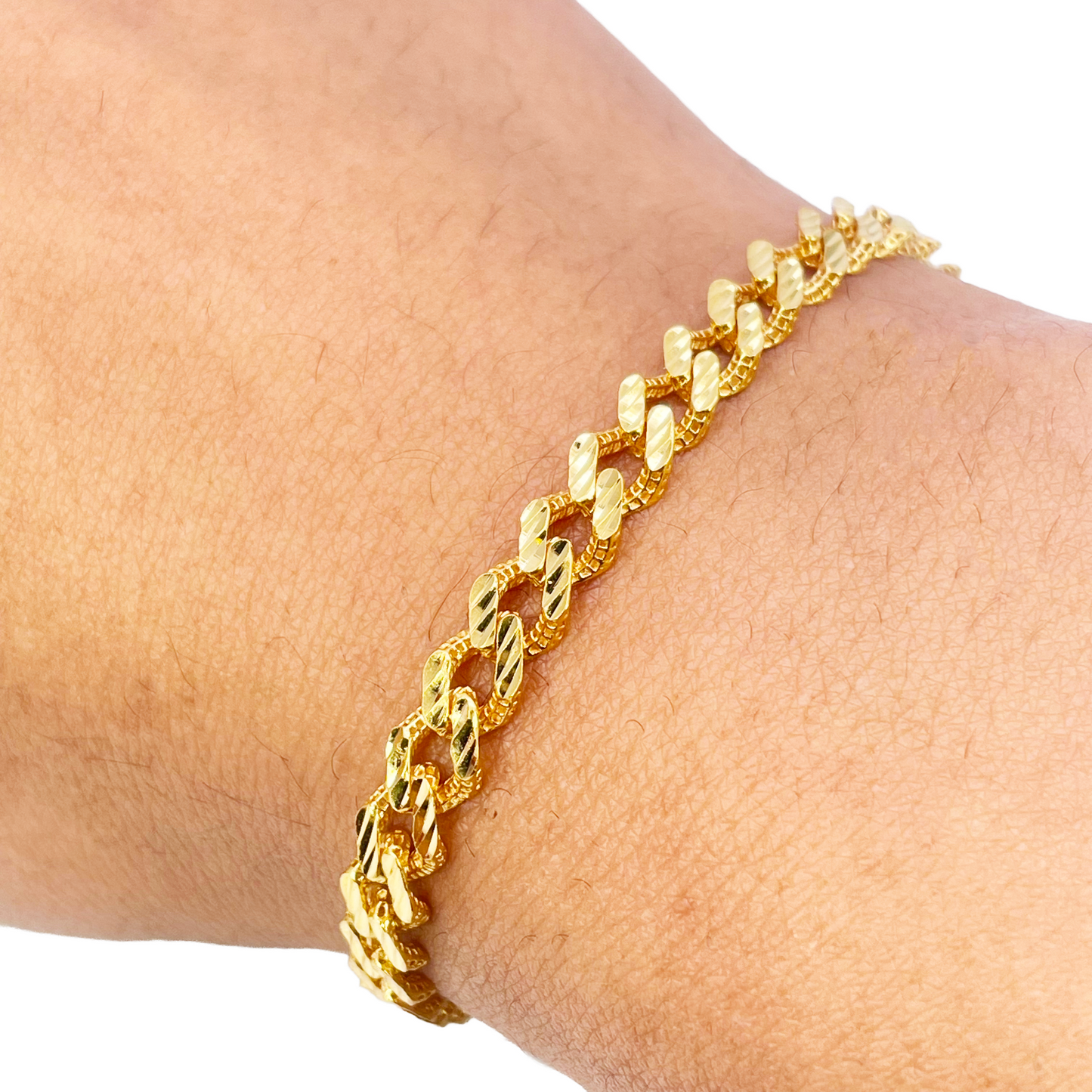 22ct Yellow Gold Diamond Cut Curb Link High Polished Plain Bracelet 8 inches