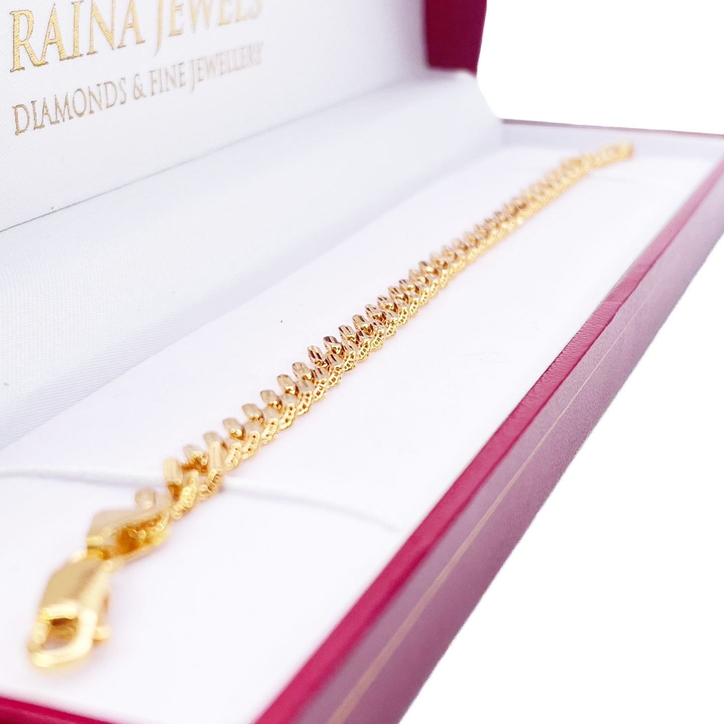 22ct Yellow Gold Diamond Cut Curb Link High Polished Plain Bracelet 8 inches