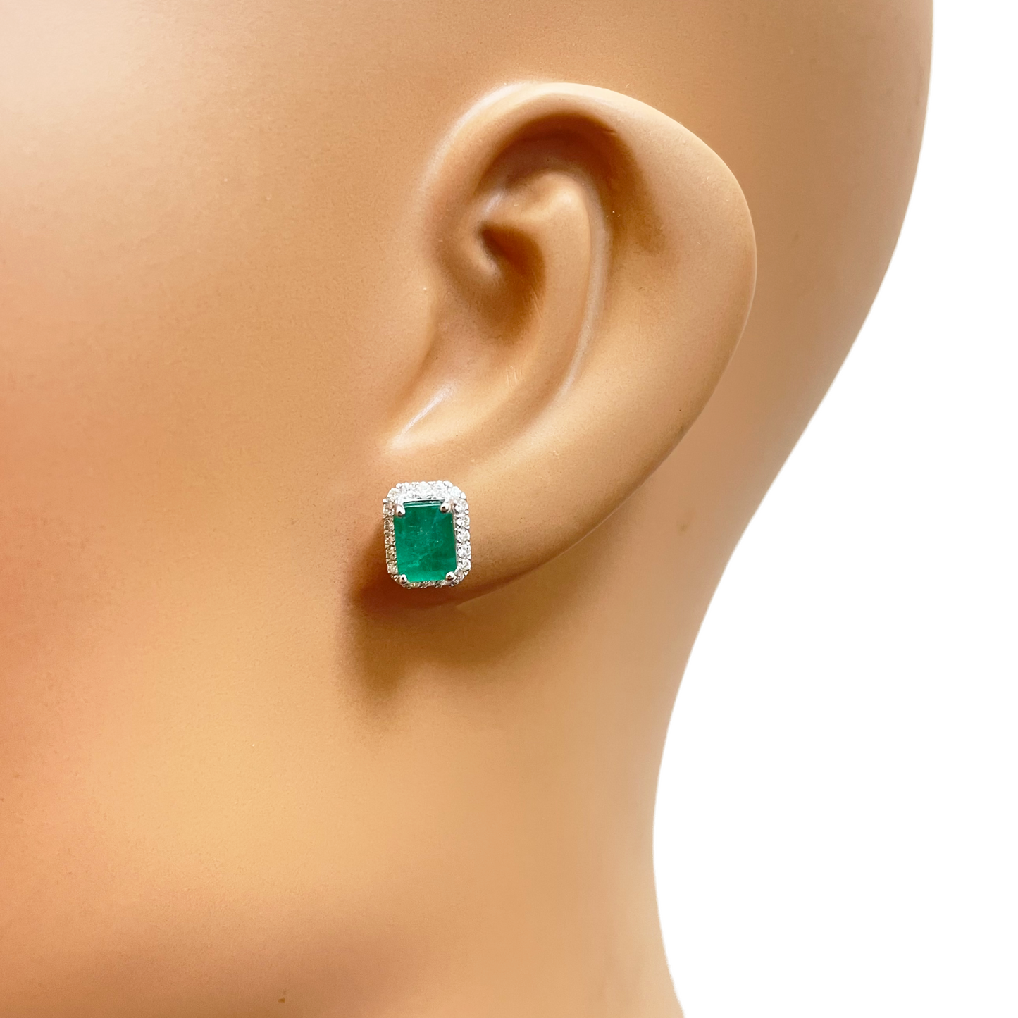 14ct White Gold Natural Emerald & Round Diamond Rectangle Stud Earrings 2.20ct