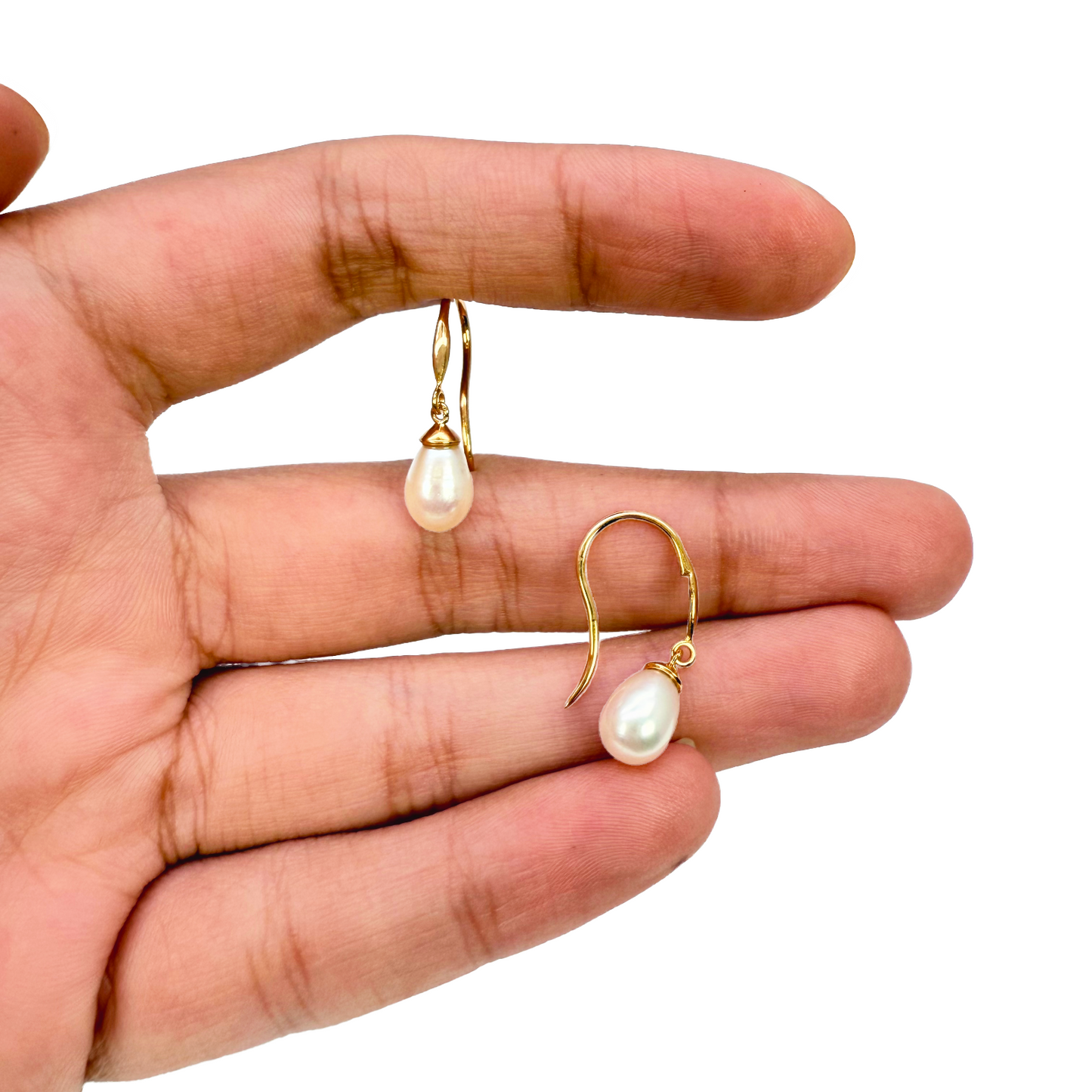 14ct Yellow Gold Beautiful Ladies Pear Freshwater Pearl Hook Wire Drop Earrings