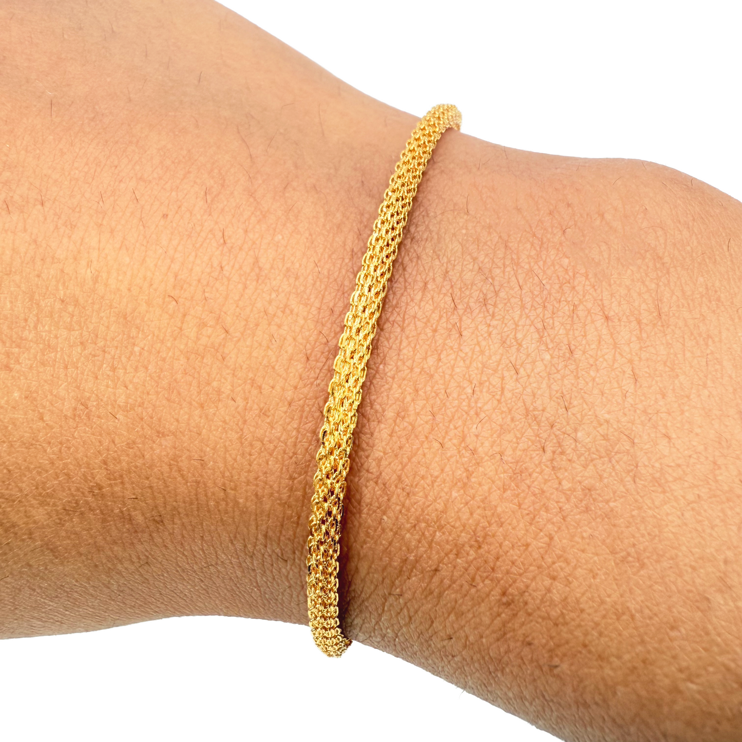 22ct Yellow Gold High Polished Rounded Chain Link Bracelet 2.4mm Width