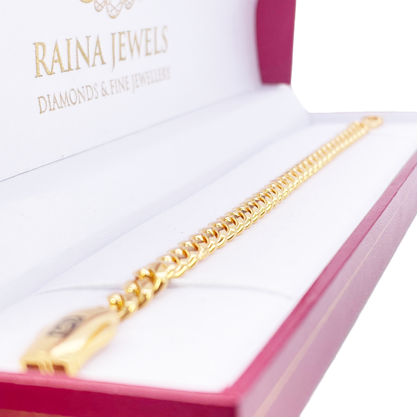22ct Gold Cuban Bracelet Curb Link Lightweight 8.5 Inches 6.8mm Wide Diamond Bracelets