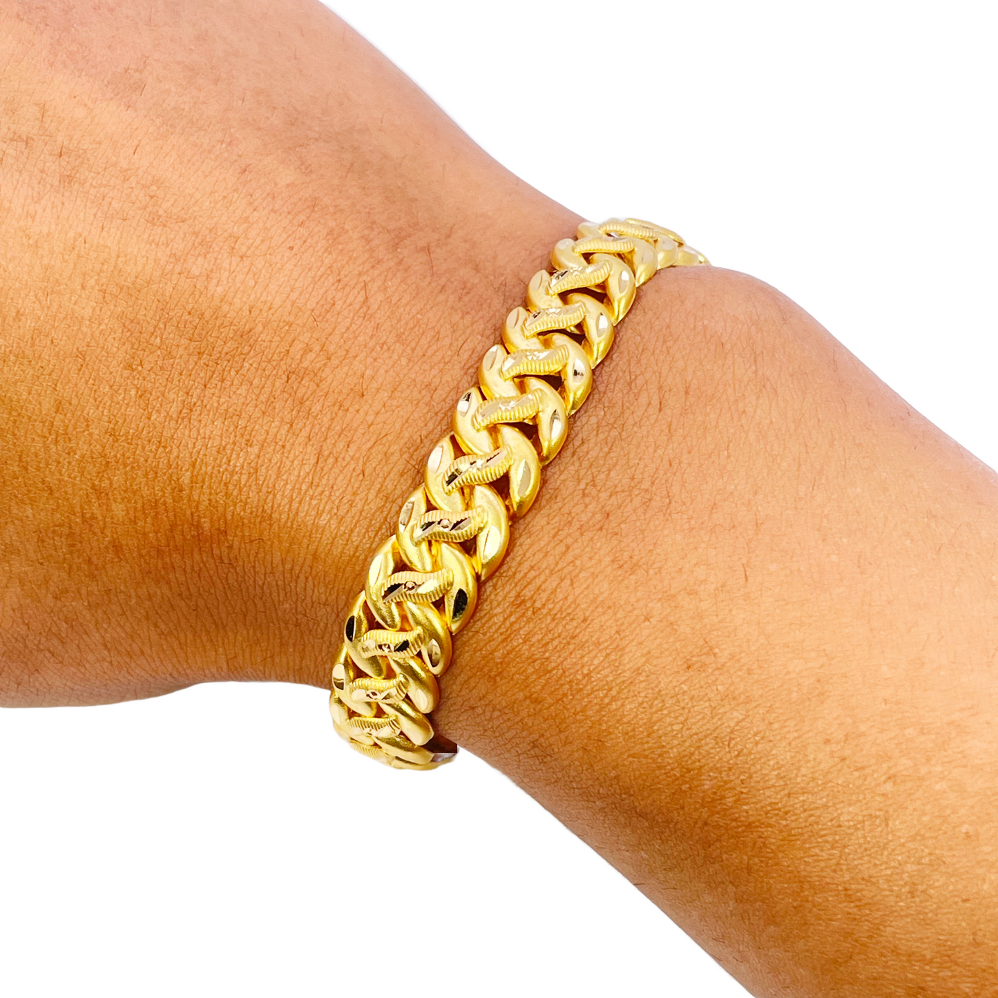 22ct Gold Curb Bracelet Matt Diamond Cut Lightweight 7.5 Inches 10mm Wide