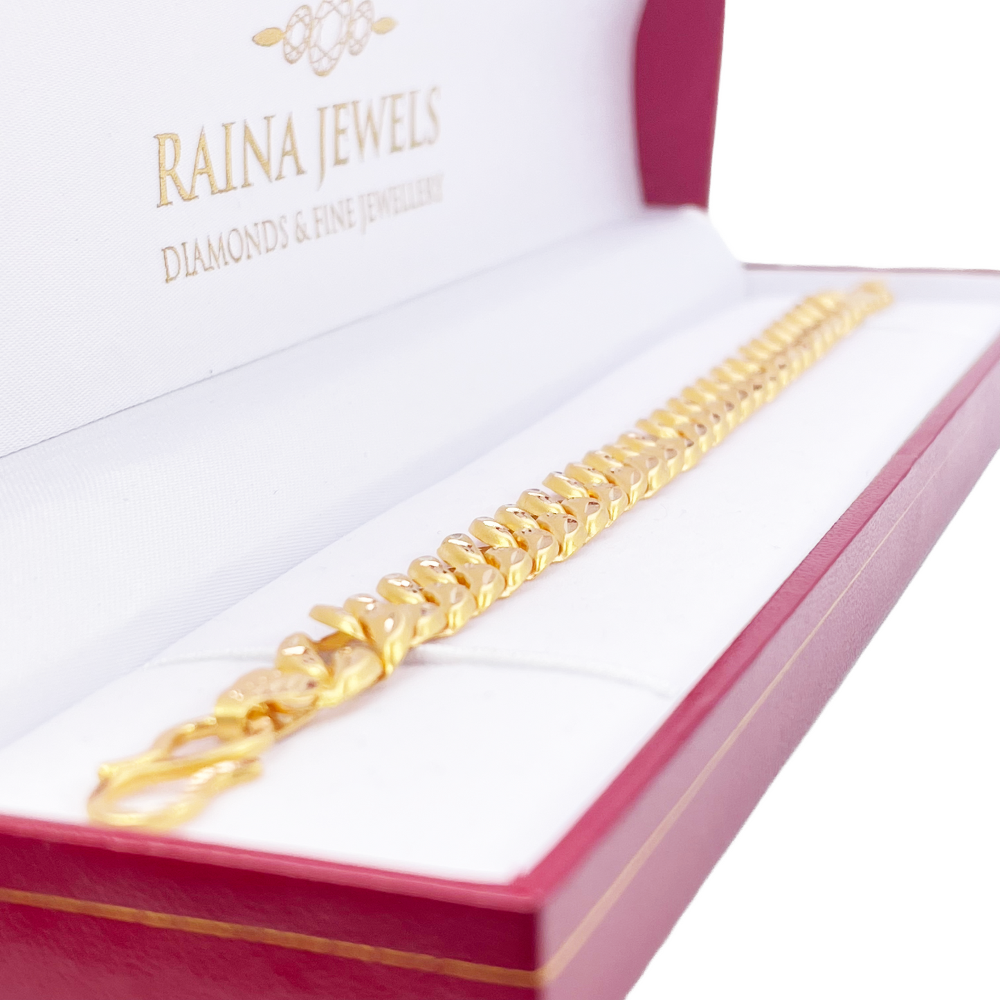 22ct Gold Cuban Bracelet Curb Matt Diamond Cut Lightweight 8 Inches 10mm Wide