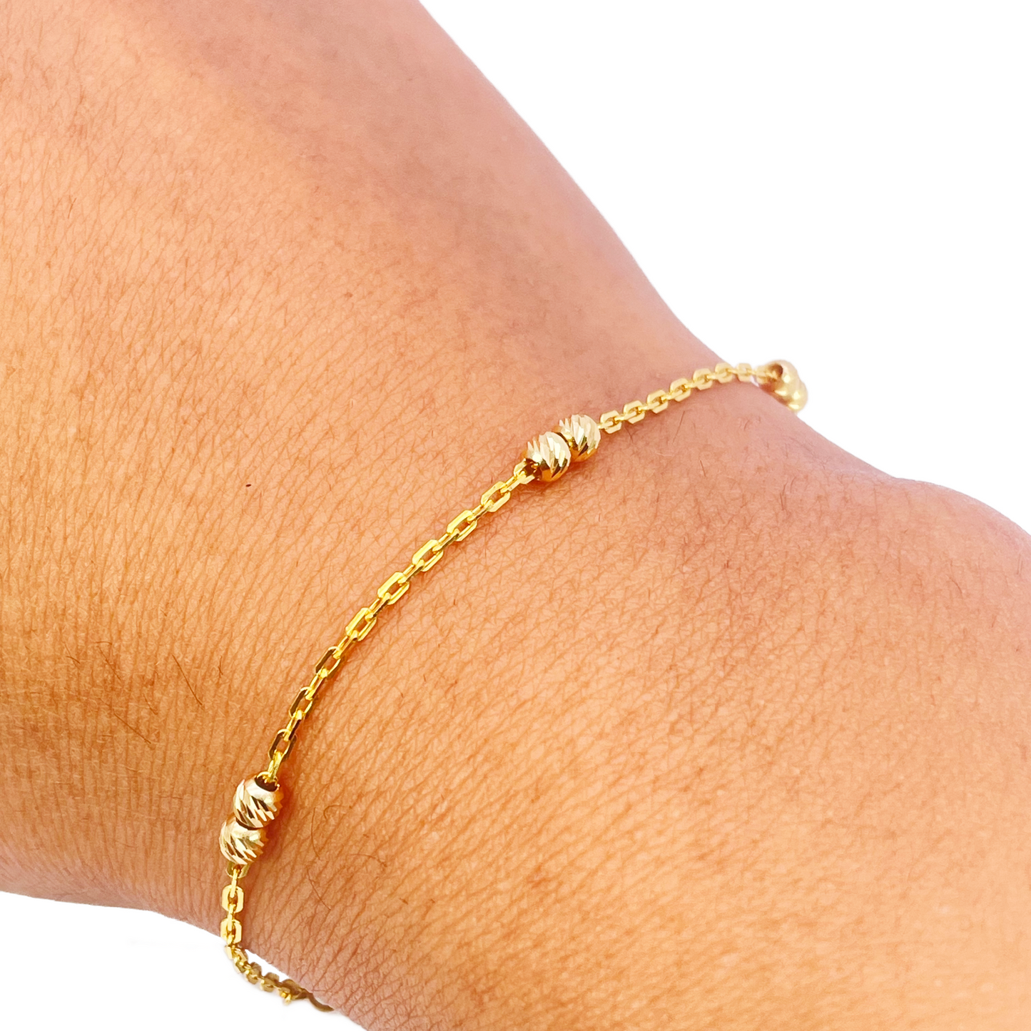 22ct Gold Baby Bracelet Six Diamond Cut Beads & Cable link Chain 5 Inches