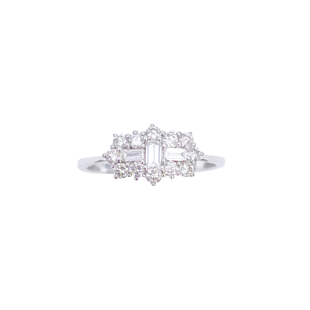 18ct White Gold Natural Diamond Round & Baguette Cluster Ring 0.50ct GVS