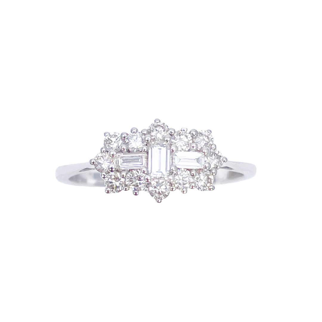 18ct White Gold Natural Diamond Round & Baguette Cluster Ring 1.00 carat GVS