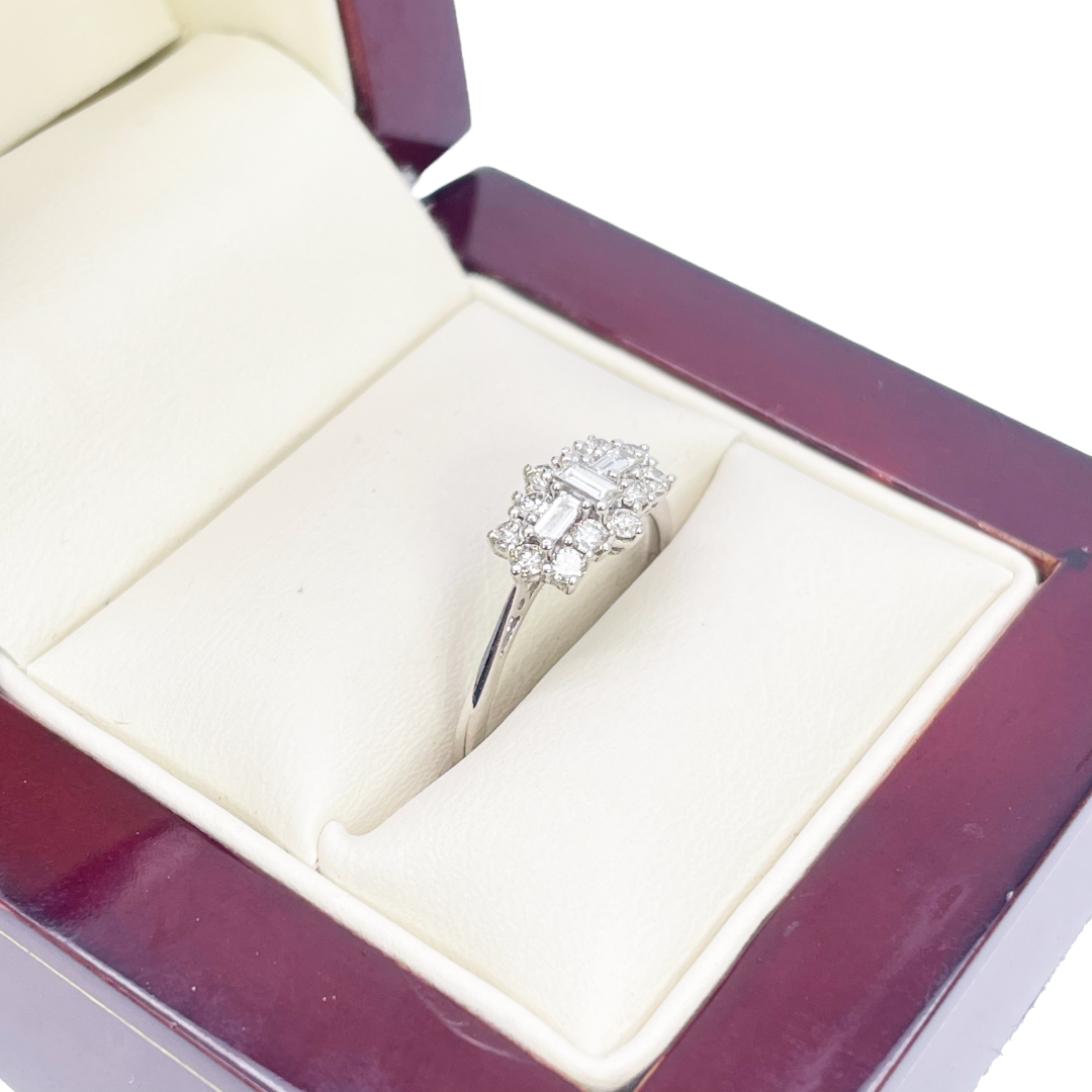18ct White Gold Natural Diamond Round & Baguette Cluster Ring 1.00 carat GVS
