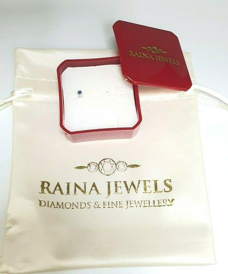 Blue Diamond Nose Stud / Nose Pin White / Yellow Gold 18ct 0.07 cts Screw Back