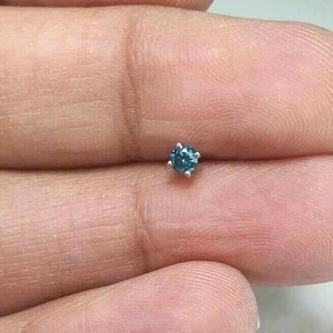 Blue Diamond Nose Stud / Nose Pin White / Yellow Gold 18ct 0.07 cts Screw Back