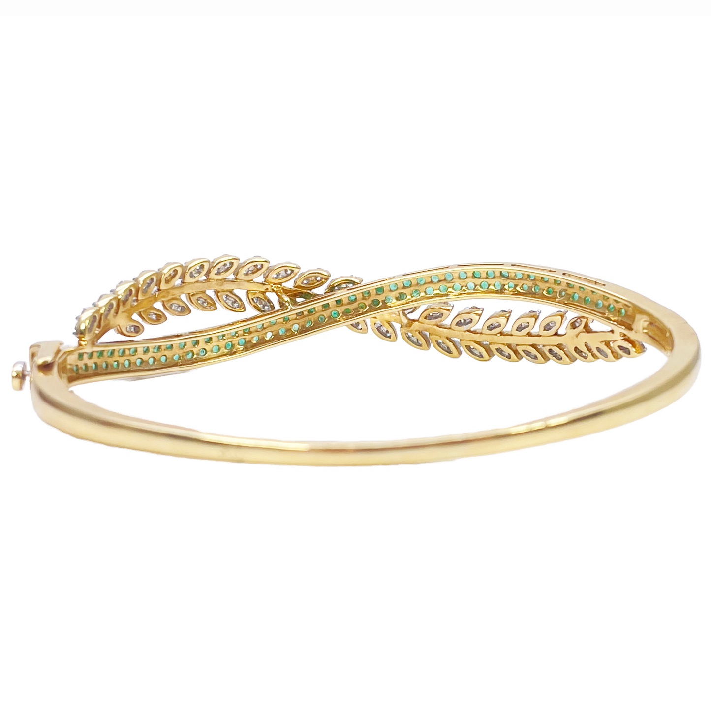 18ct Yellow Gold Diamond & Emerald Leaf Bangle Bracelet 2.17ct Diameter 2.2 Inch