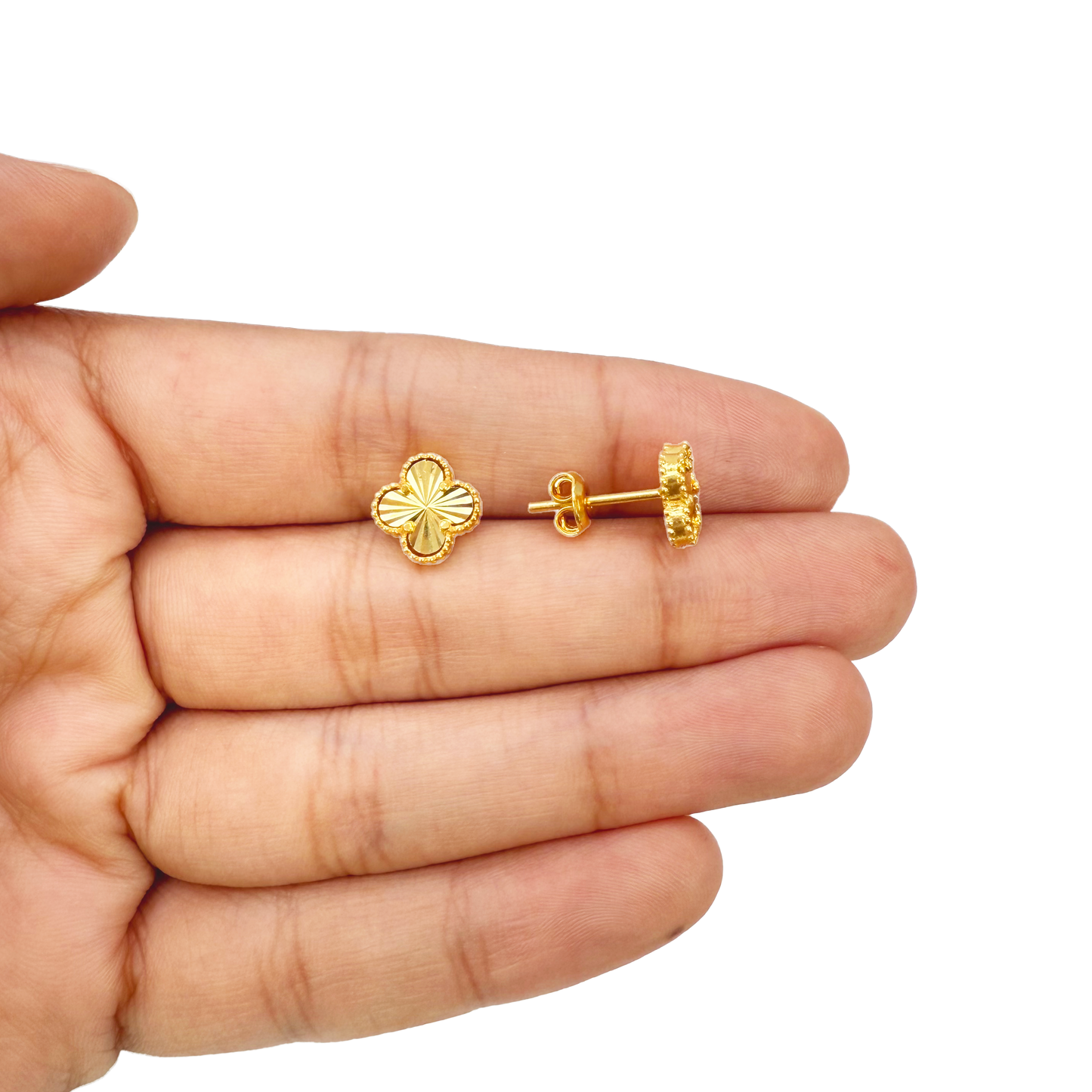 22ct Yellow Gold Small Diamond Cut Clover Stud Earrings 9mm Width