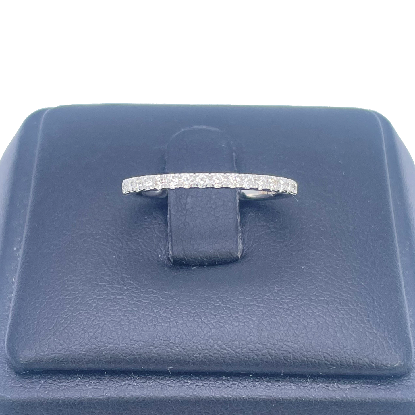 18ct White Gold Round Diamond Half Eternity Band Claw Set 0.26ct