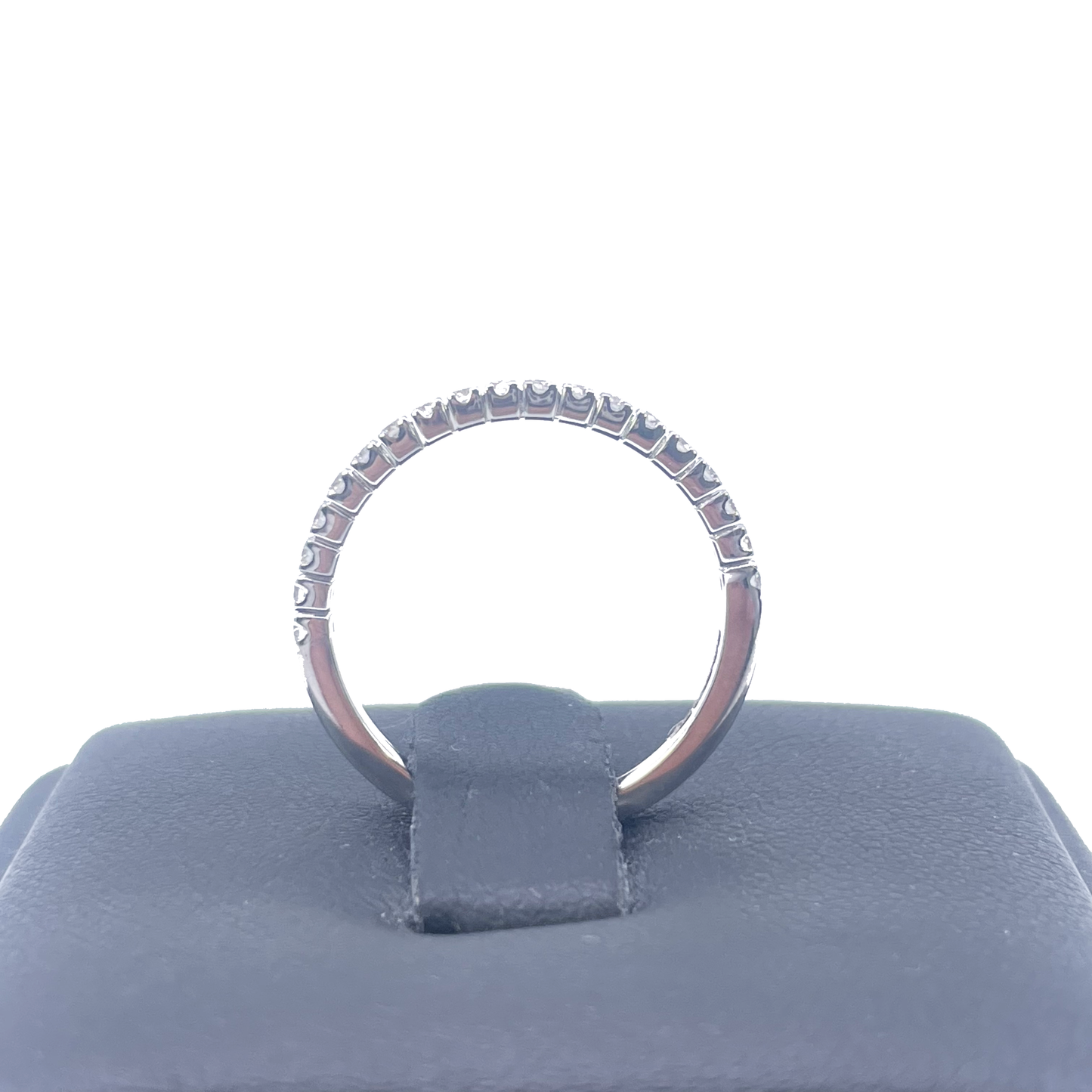 18ct White Gold Round Diamond Half Eternity Band Claw Set 0.26ct