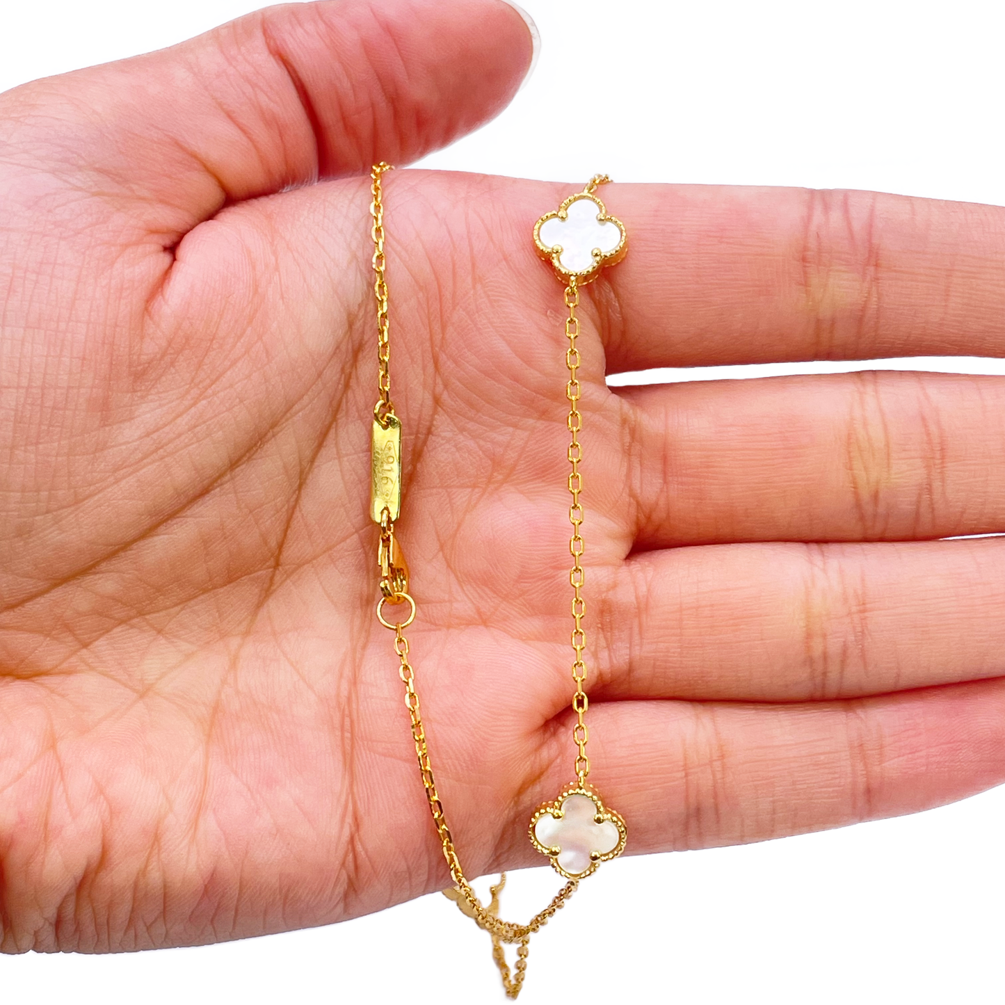 22ct Yellow Gold Mother Of Pearl Clover Necklace 19.5"inches Width 9.4mm  Diamond Bracelets