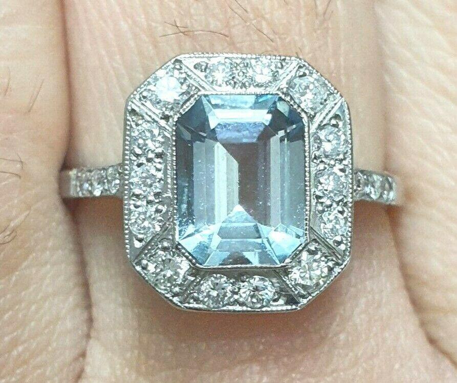 Vintage Design Aquamarine & Diamond Platinum Ring 0.20cts Pre-Owned Excellent Condition