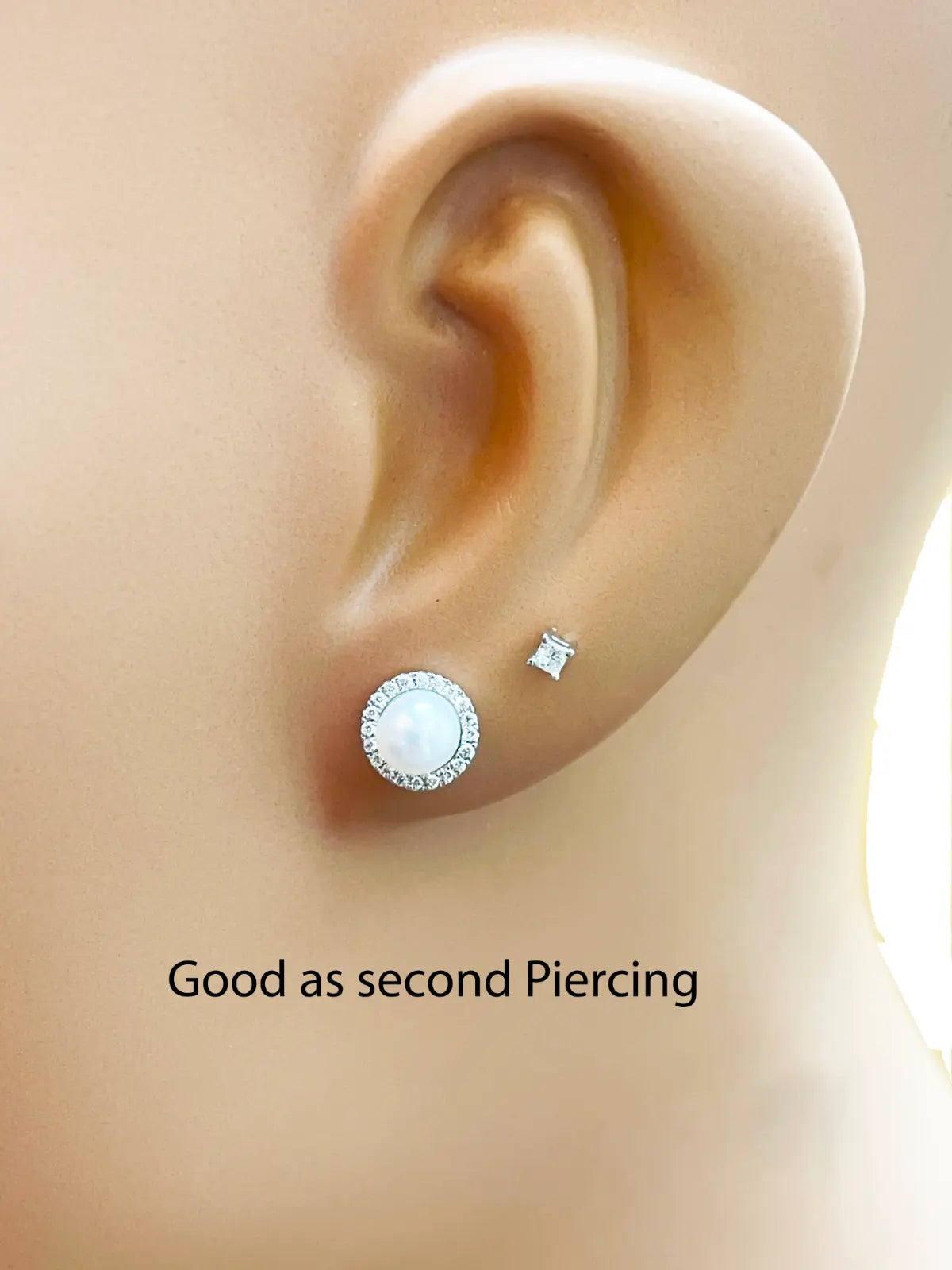 18ct White Gold Diamond Children's Earrings 0.06ct Child friendly safe & secure