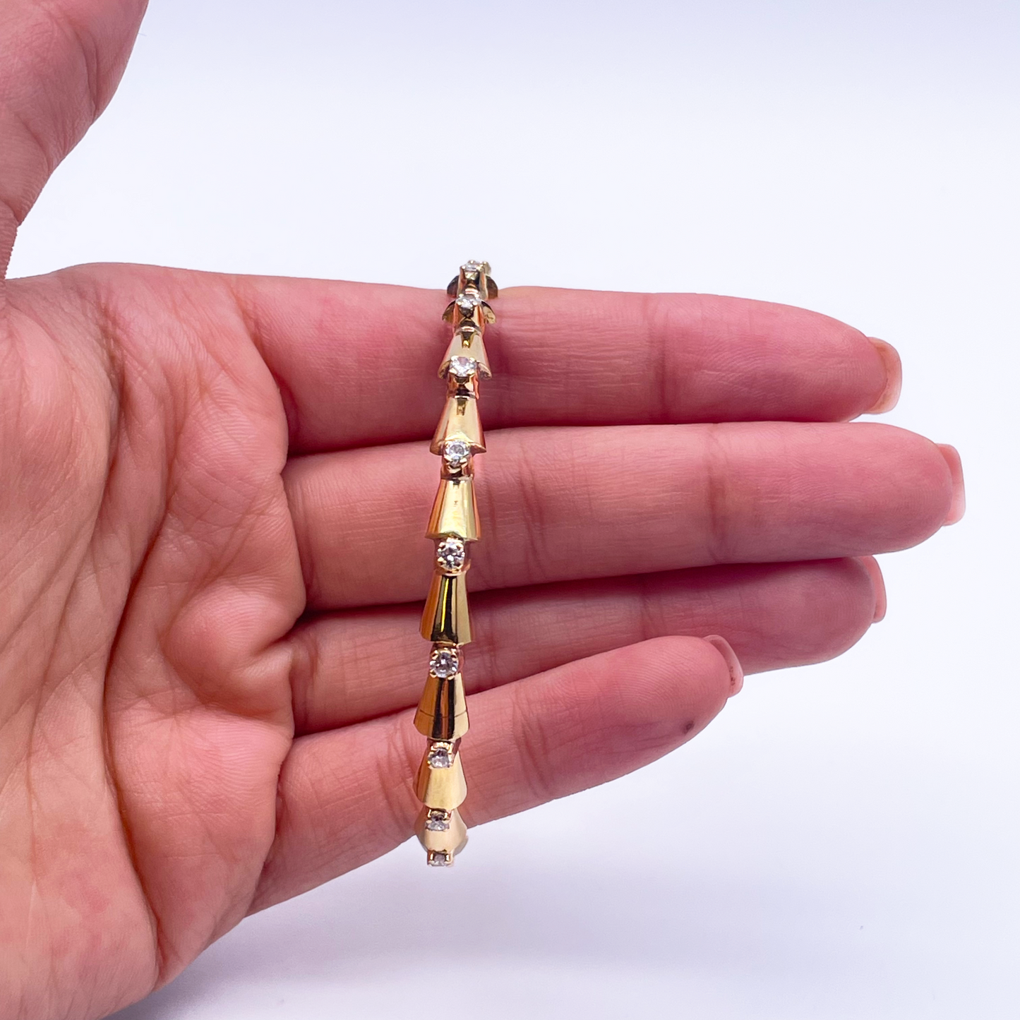 18ct Yellow Gold Solid Fancy Round Diamond Cuff Bangle Bracelet 1.00ct