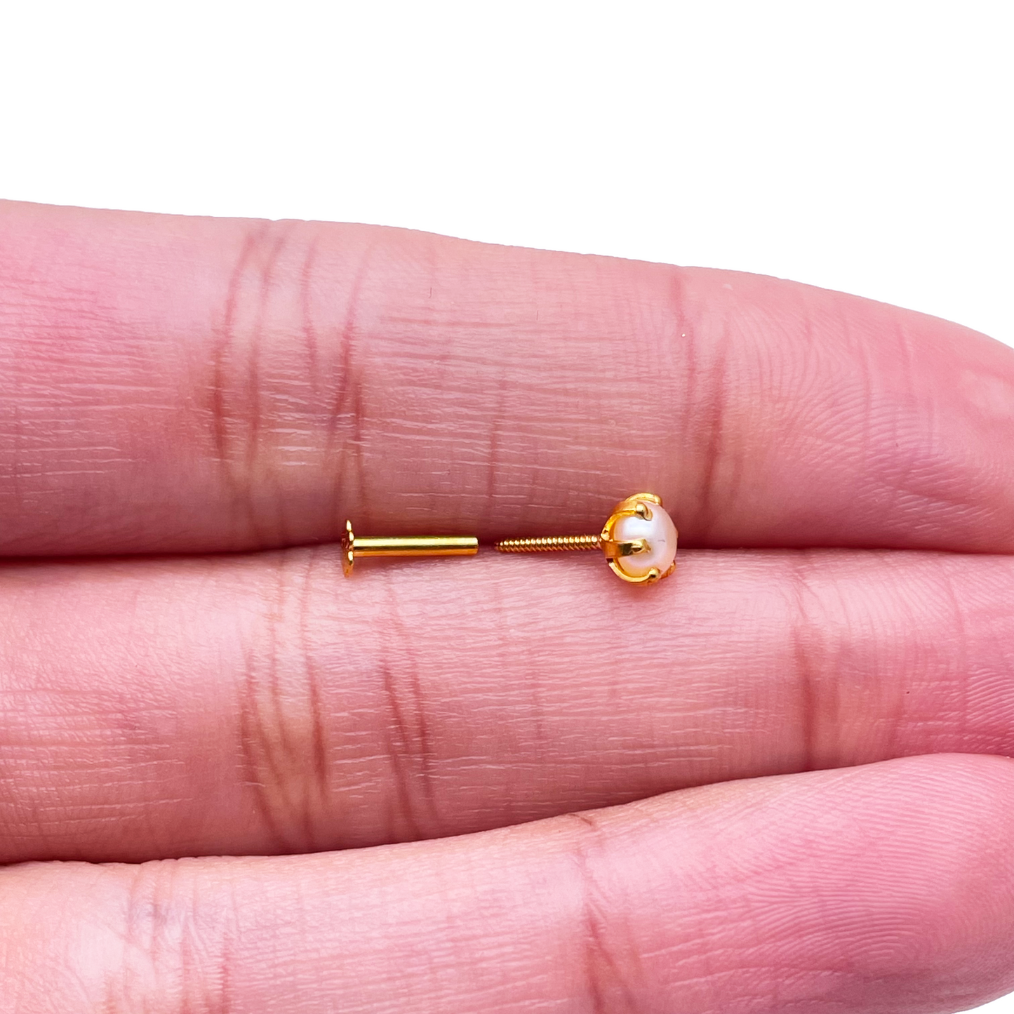 22ct Yellow Gold Freshwater Pearl Claw Single Nose Stud 4.6mm