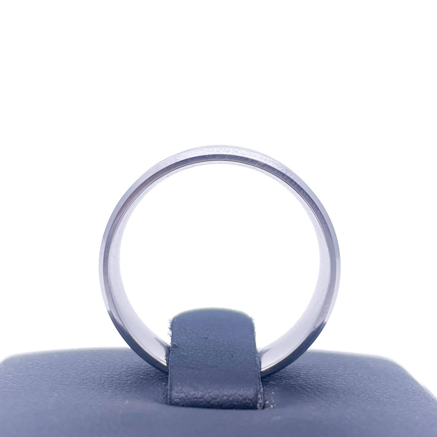 Mens Platinum Wedding Band 7mm Matt with Centre Grove & Bevelled Edges Heavy Weight