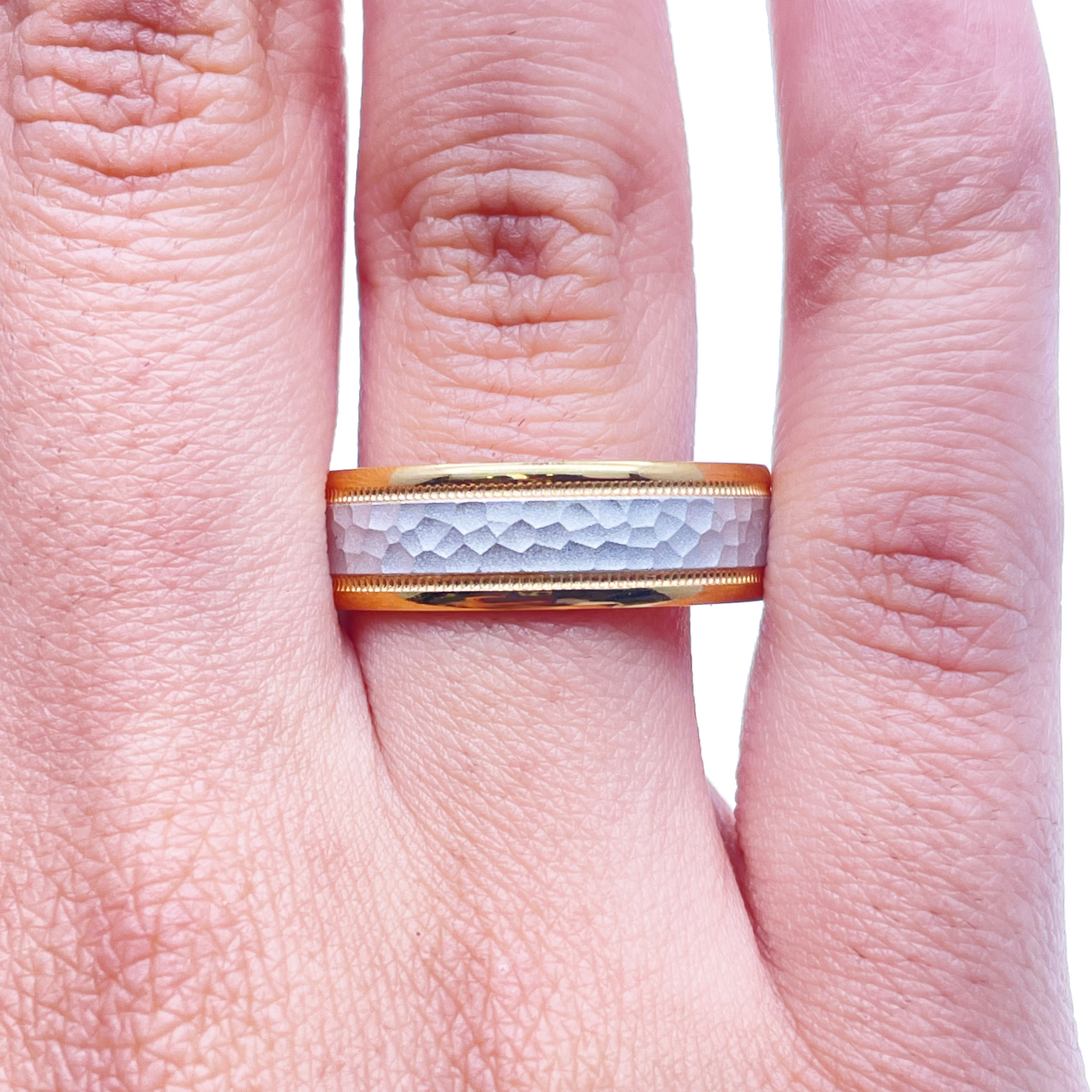 18ct Yellow/White Gold Bicolour Mens Wedding 6mm Band Hammered & Milgrain Middle