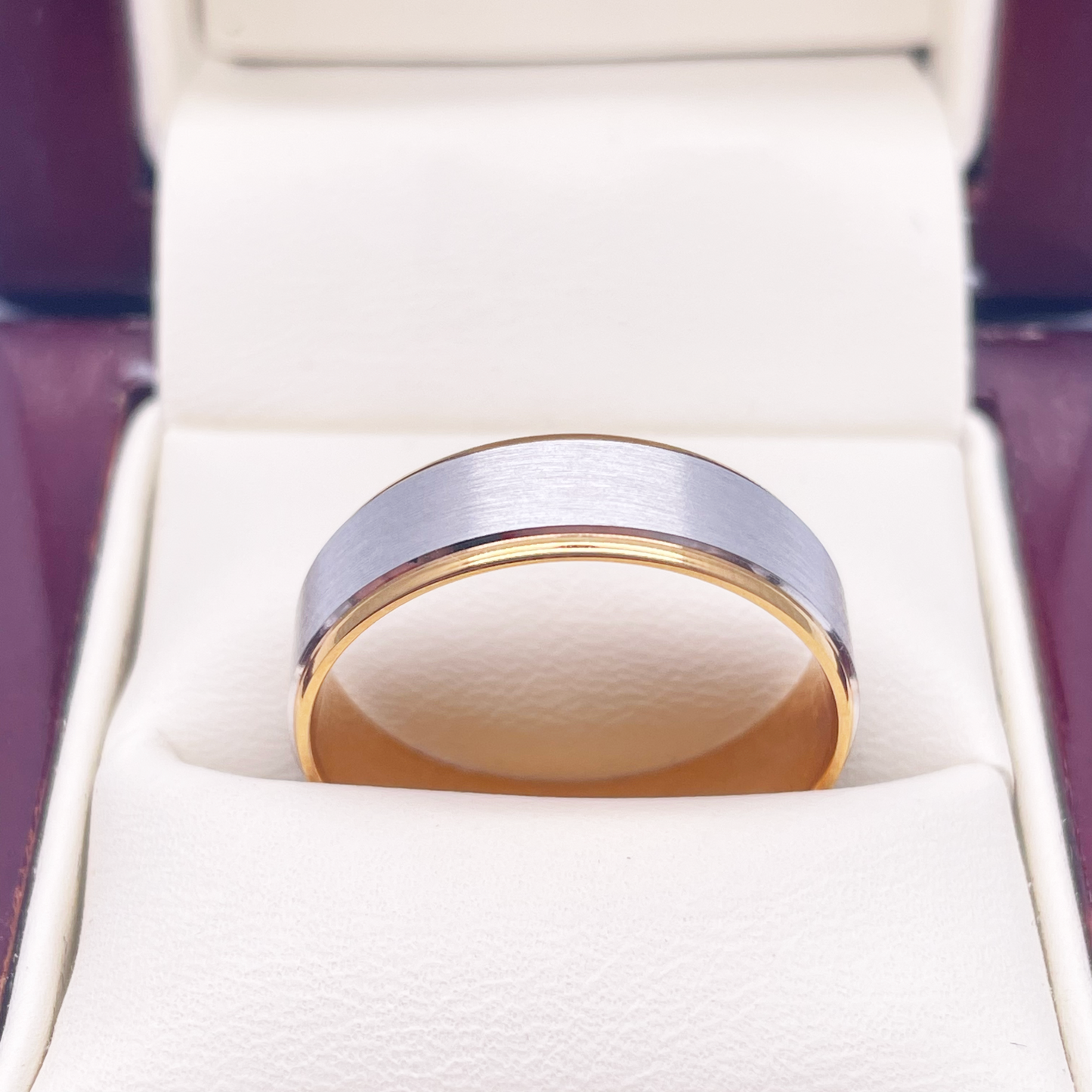 18ct Yellow/White Gold Mens Wedding 6mm Band Matt Middle & High Polished Edges