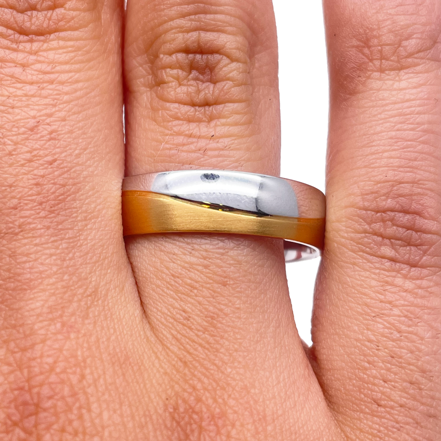 18ct White/Yellow Gold Two-Tone Mens Wedding 6mm Band With Half Matt Groove