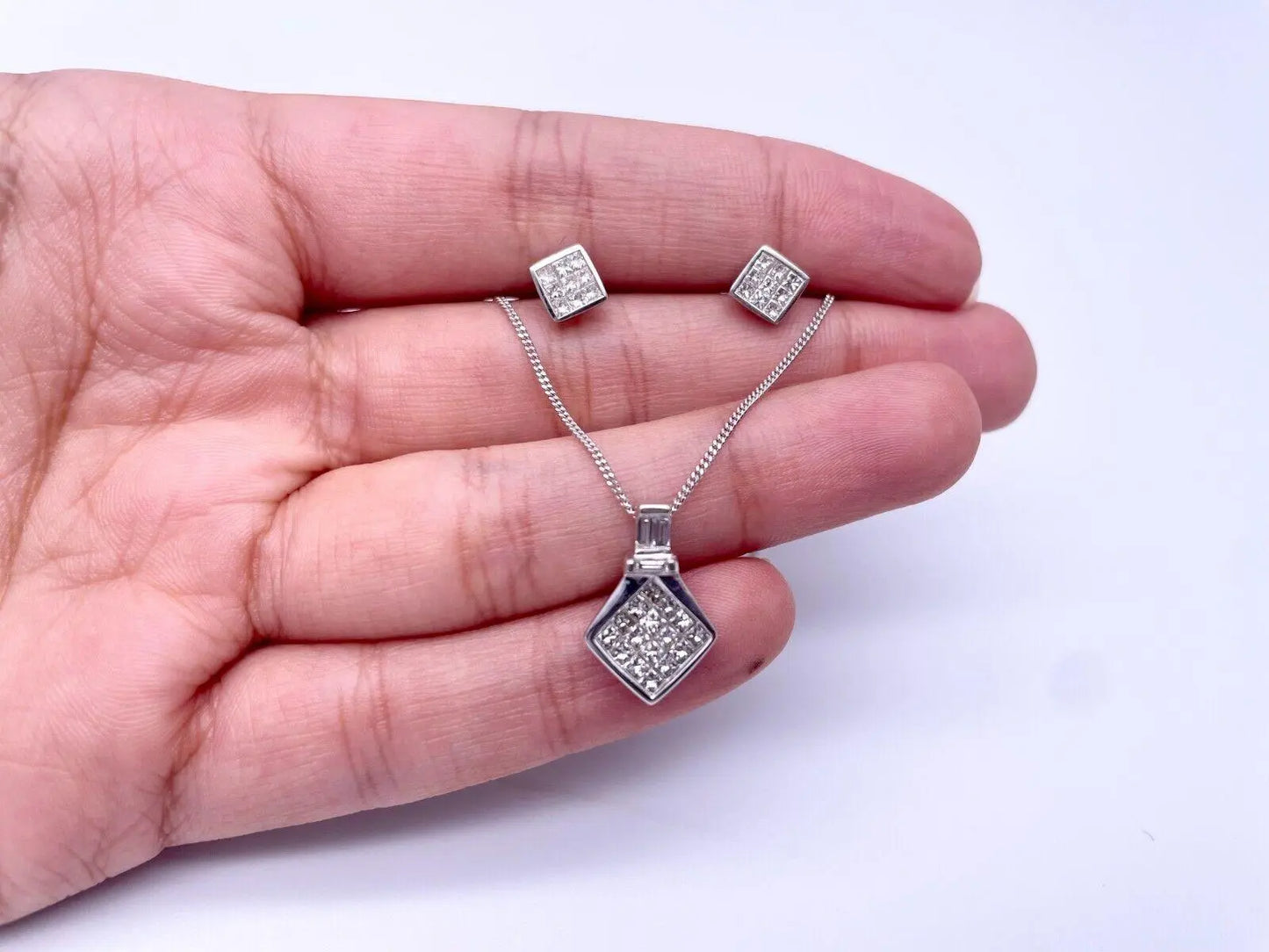 A Set of 18ct White Gold Princess Cut Diamond Invisible Set Stud Earrings & matching Princess Cut Diamond Invisible Set Kite Pendant on Chain Necklace