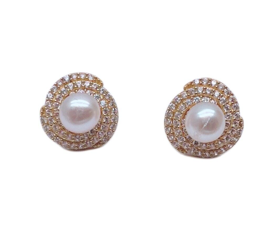 22ct Yellow Gold Cubic Zirconia Pearl Earrings & Pendant on 18K Chain Necklace