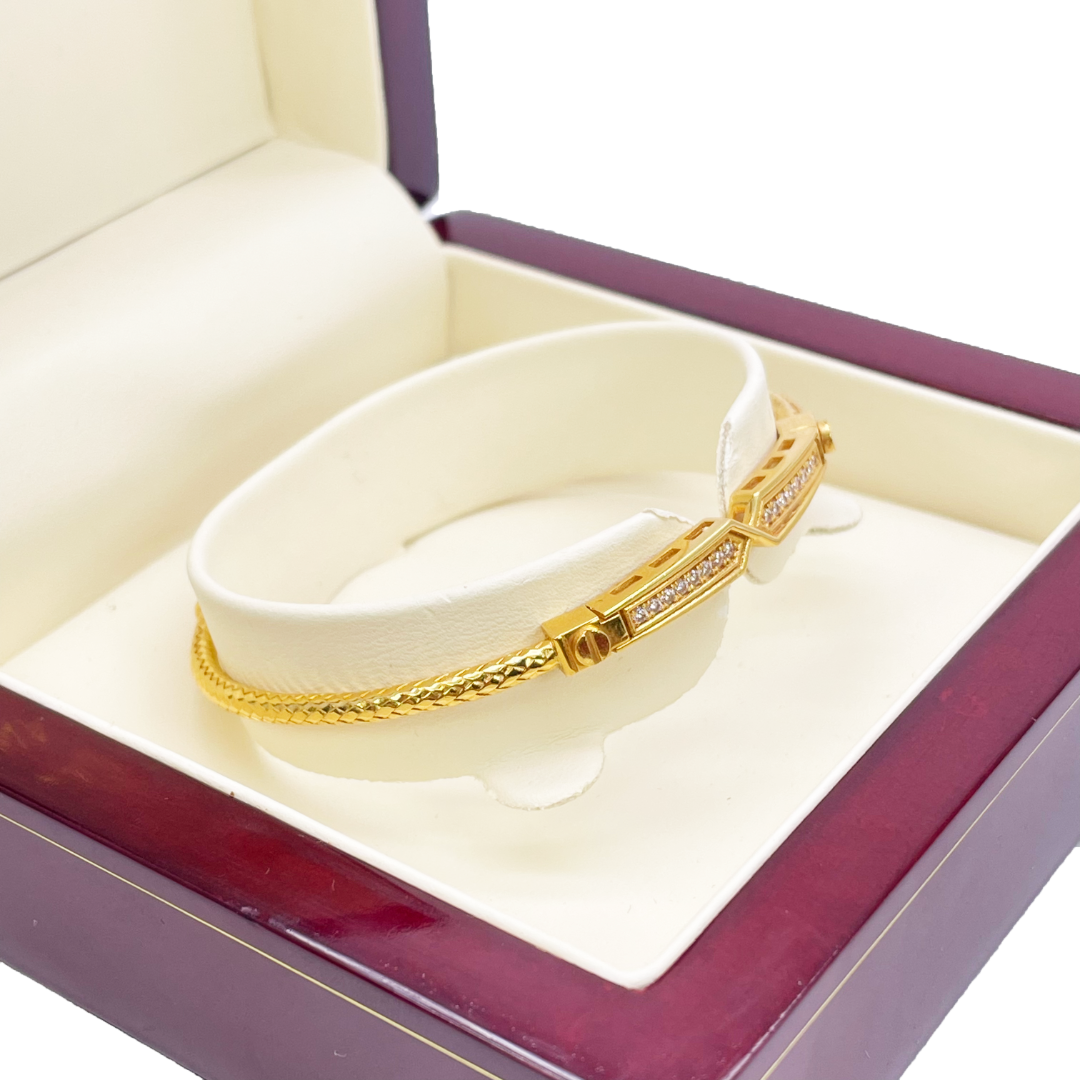 22ct Yellow Gold Fancy Cubic Zirconia Flexible Bangle Bracelet