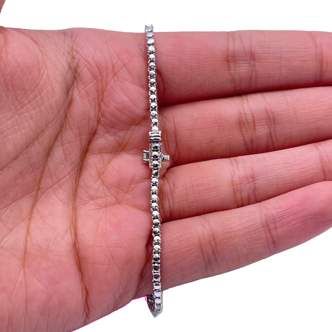 14ct White Gold Natural Diamond Flower Shaped Tennis Bracelet 1.47cts