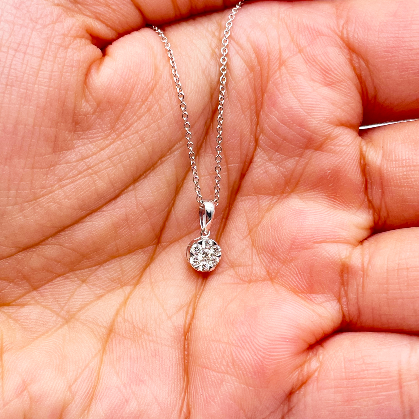 14ct White Gold Diamonds Round Pendant Necklace 0.15ct  Diamond Bracelets