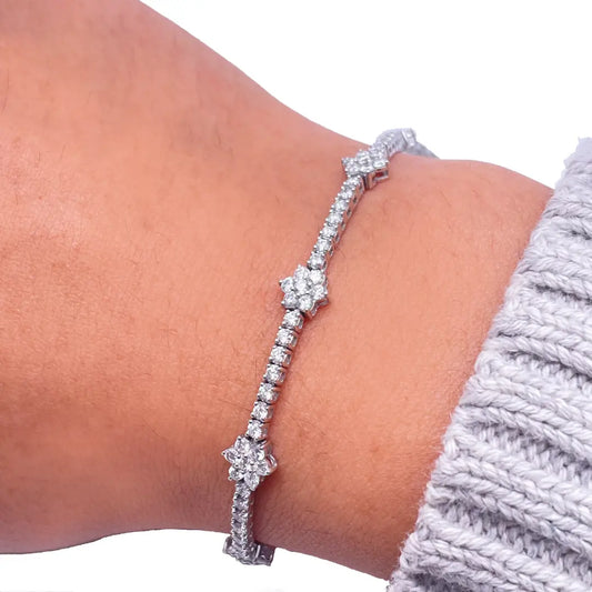 14ct White Gold Natural Diamond Flower Shaped Tennis Bracelet 1.47cts  Diamond Bracelet