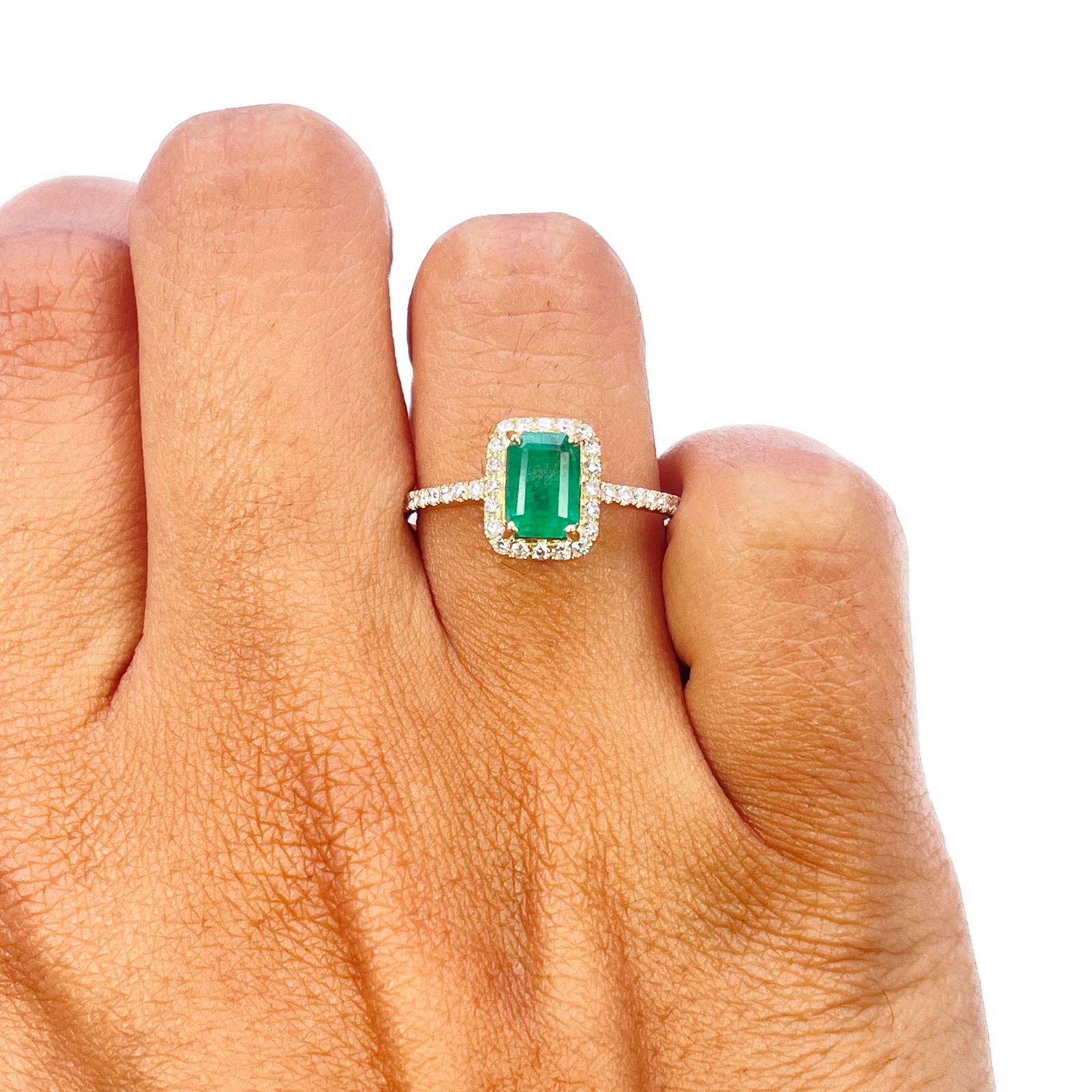 14ct Yellow Gold 4-Claw Natural Emerald & Round Diamond Ring 1.22ct  Diamond Ring