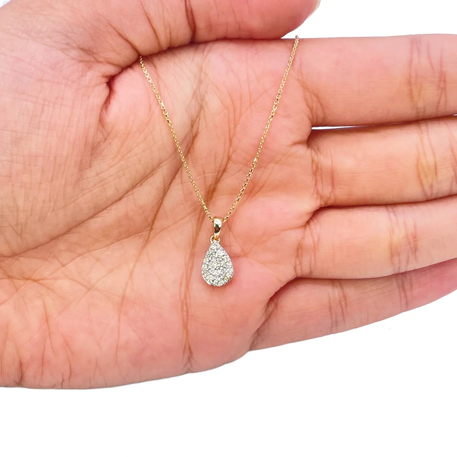 14ct Yellow Gold Round Diamond Pear Cluster Pendant 0.24ct 