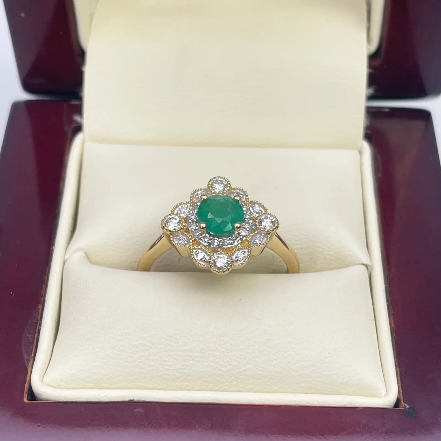 14ct Yellow Gold Round Green Emerald & Diamond Cluster Milgrain Ring 0.72ct  Diamond Ring