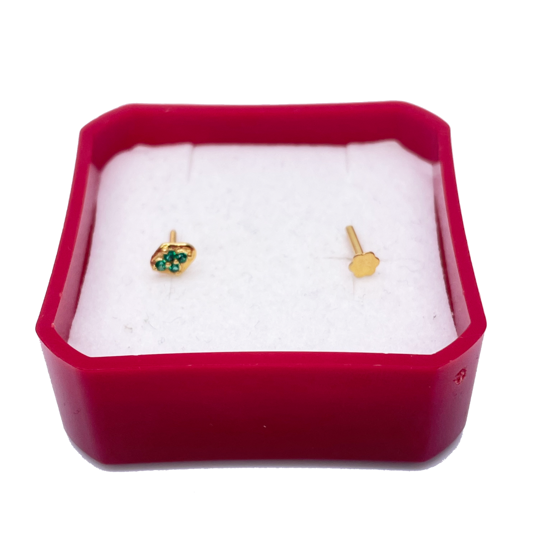 22ct Yellow Gold Cluster Cubic Zirconia Nose stud