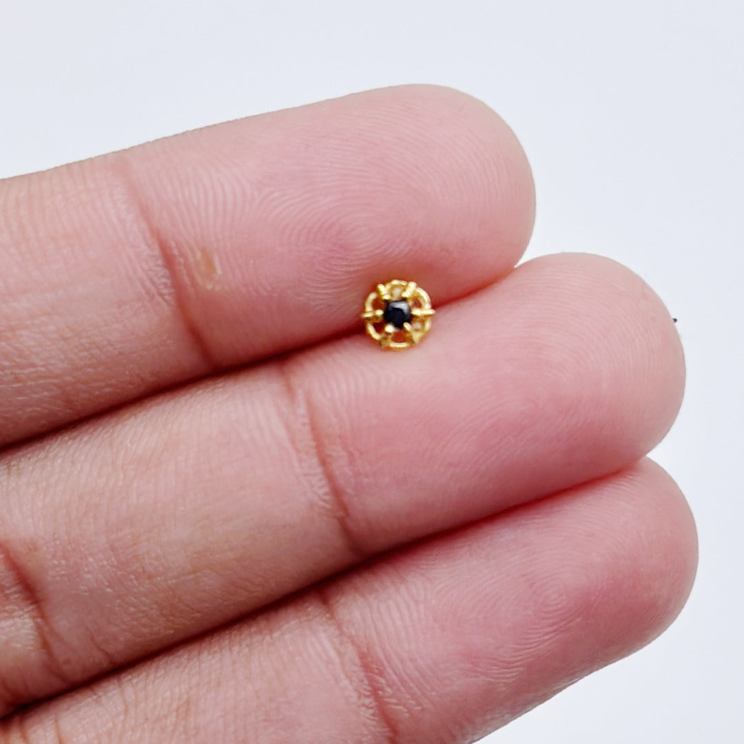 22ct Yellow Gold Black Cubic Zirconia Nose Stud