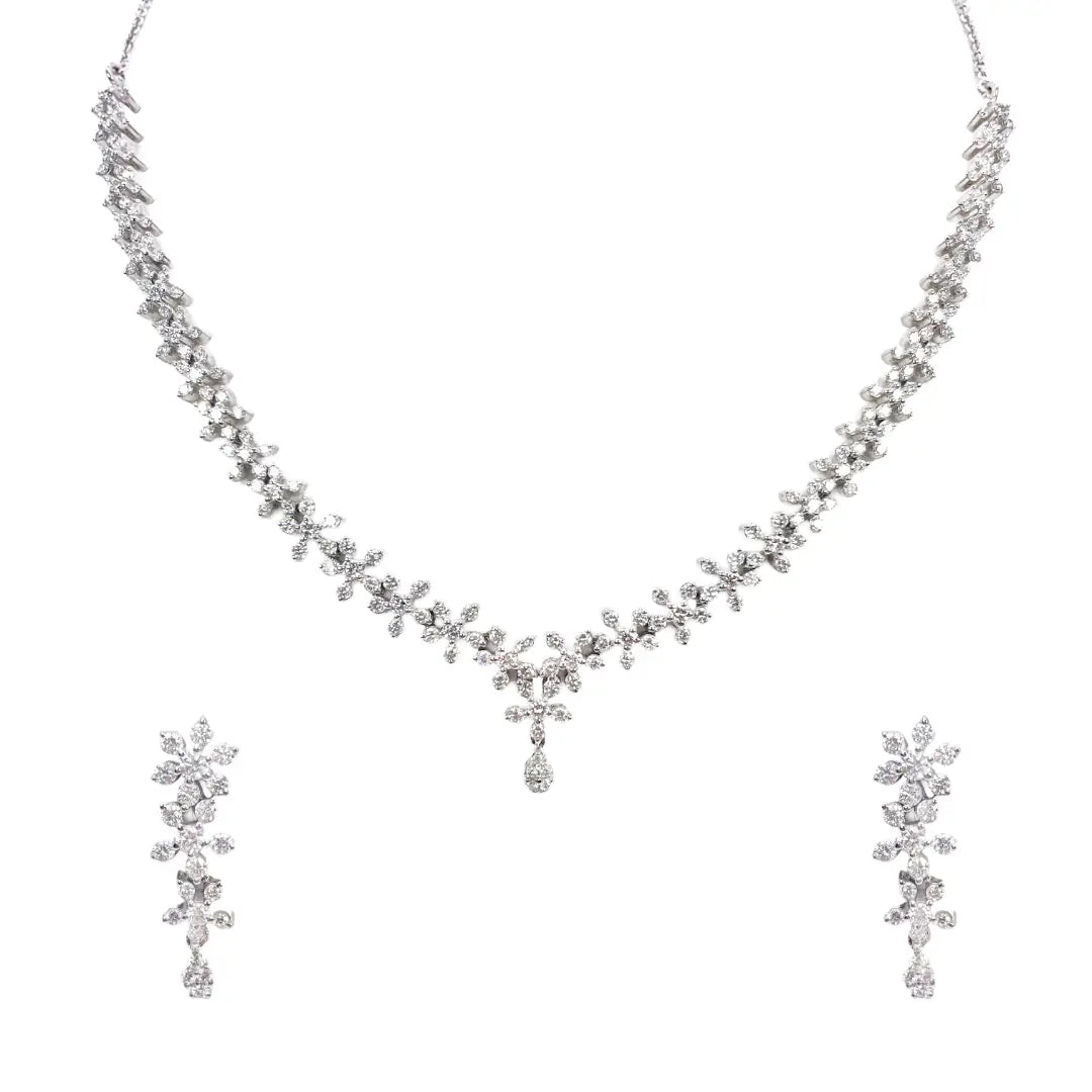 18Carat White Gold Diamond Necklace & Earrings 4.63cts 