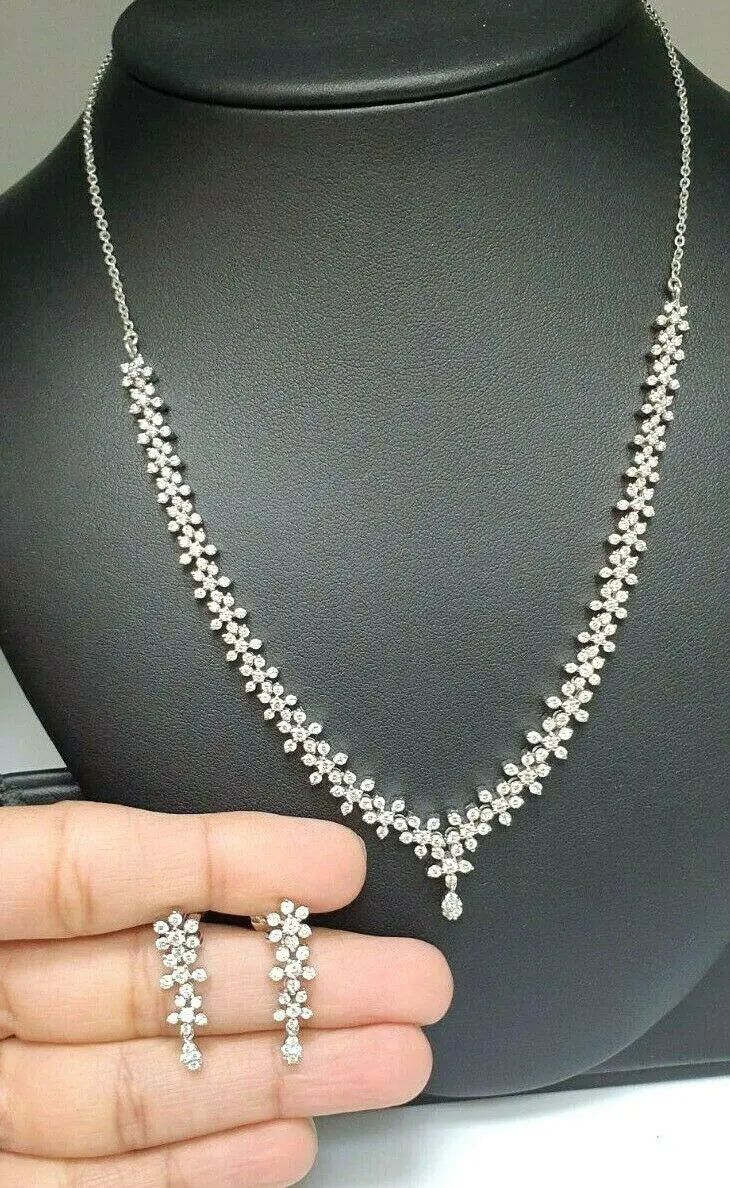 18Carat White Gold Diamond Necklace & Earrings 4.63cts 