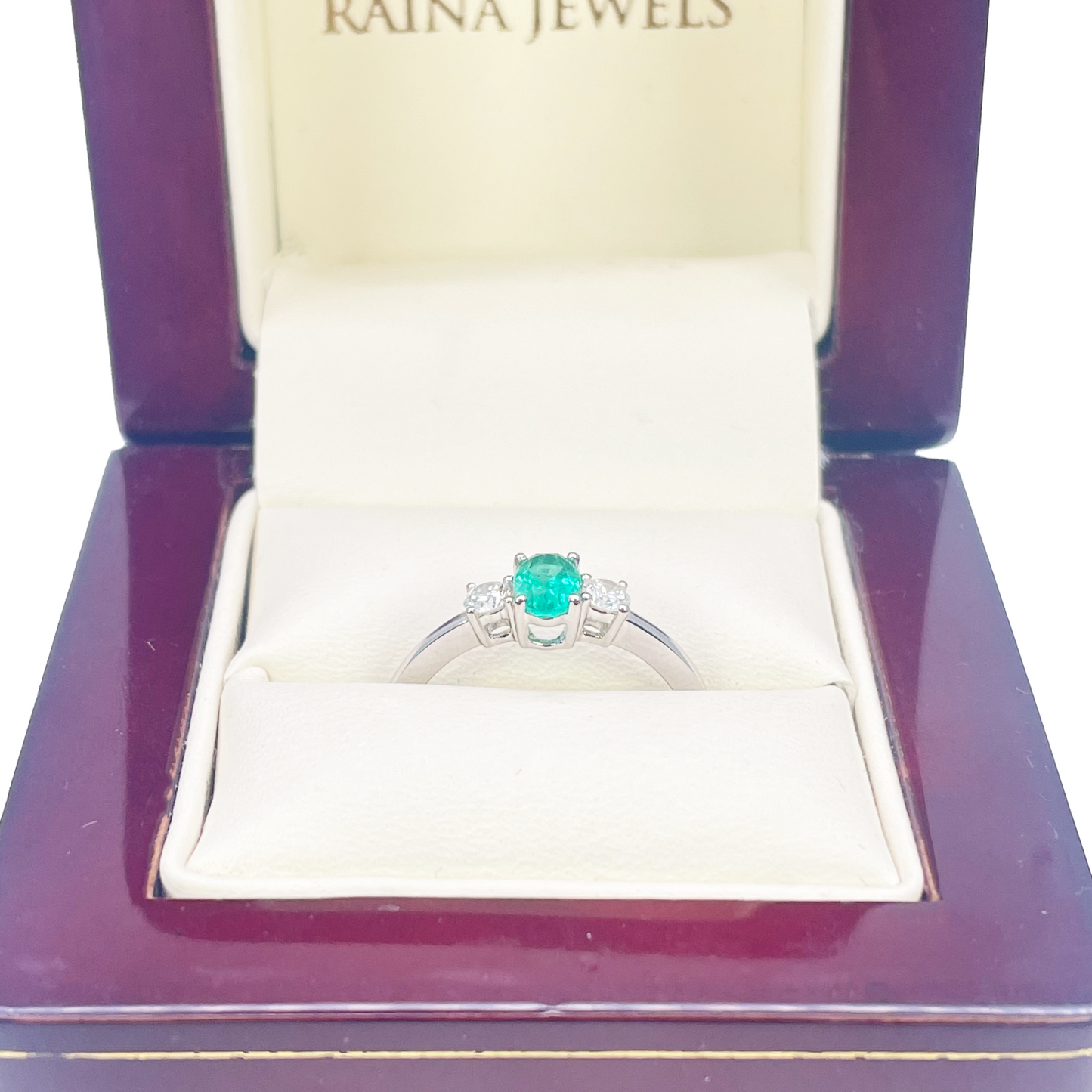 18ct Gold Emerald Diamond Ring Natural Round & Oval Cut Three-Stone 0.60ct  Diamond Ring