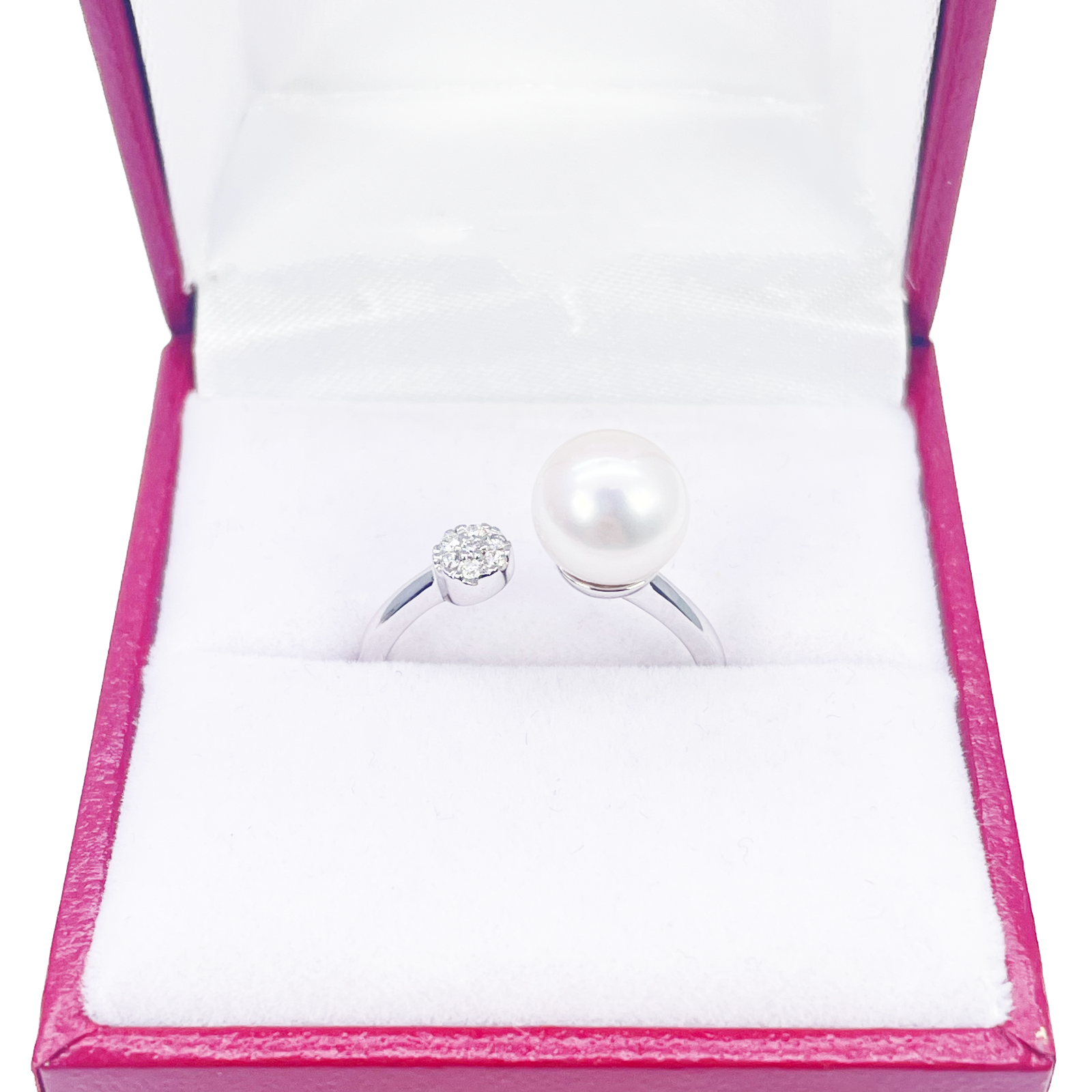 18ct Gold Freshwater Pearl Diamond Ring Natural Round 0.05ct  Diamond Ring